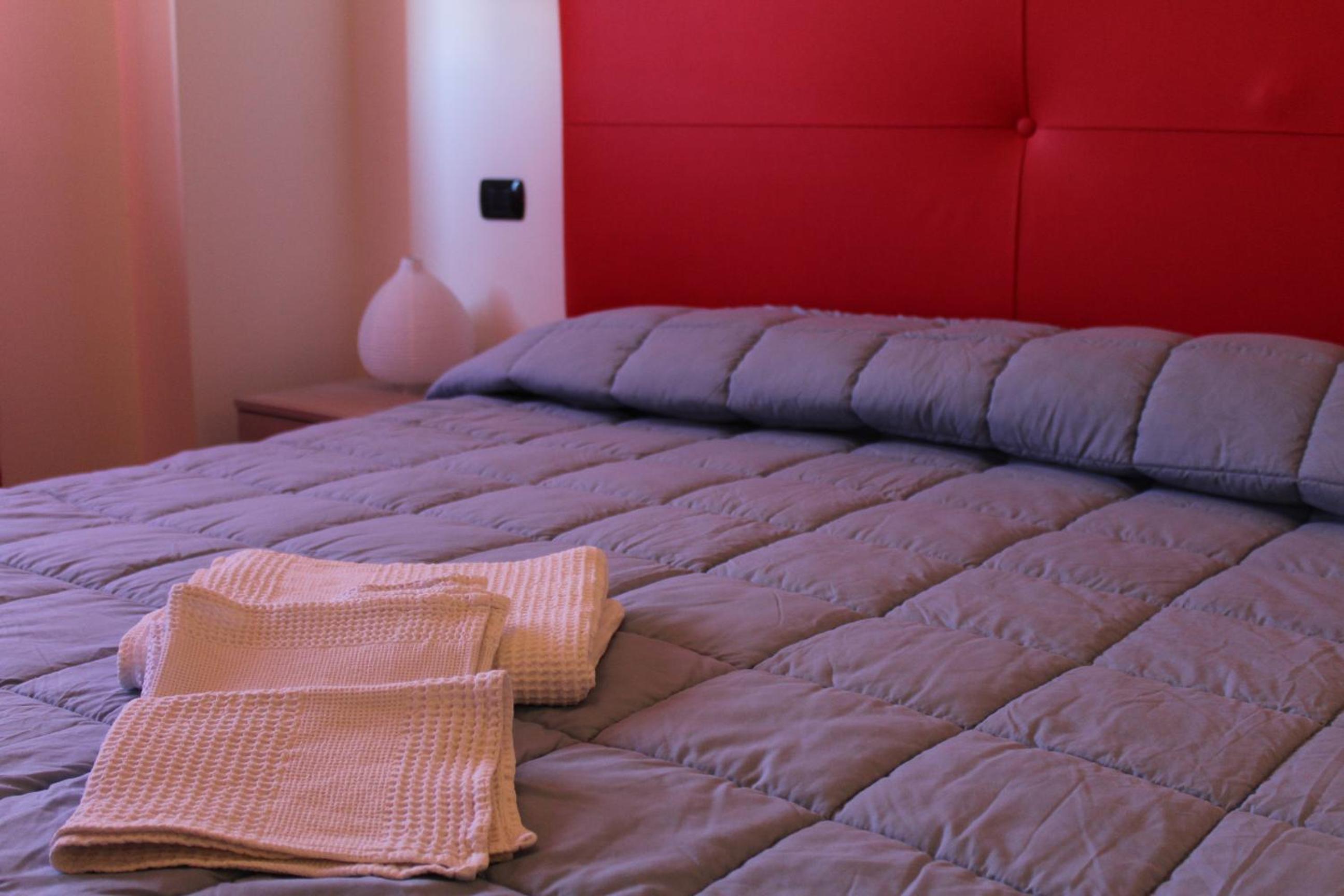 Double Room with Private Bathroom - Photo 1