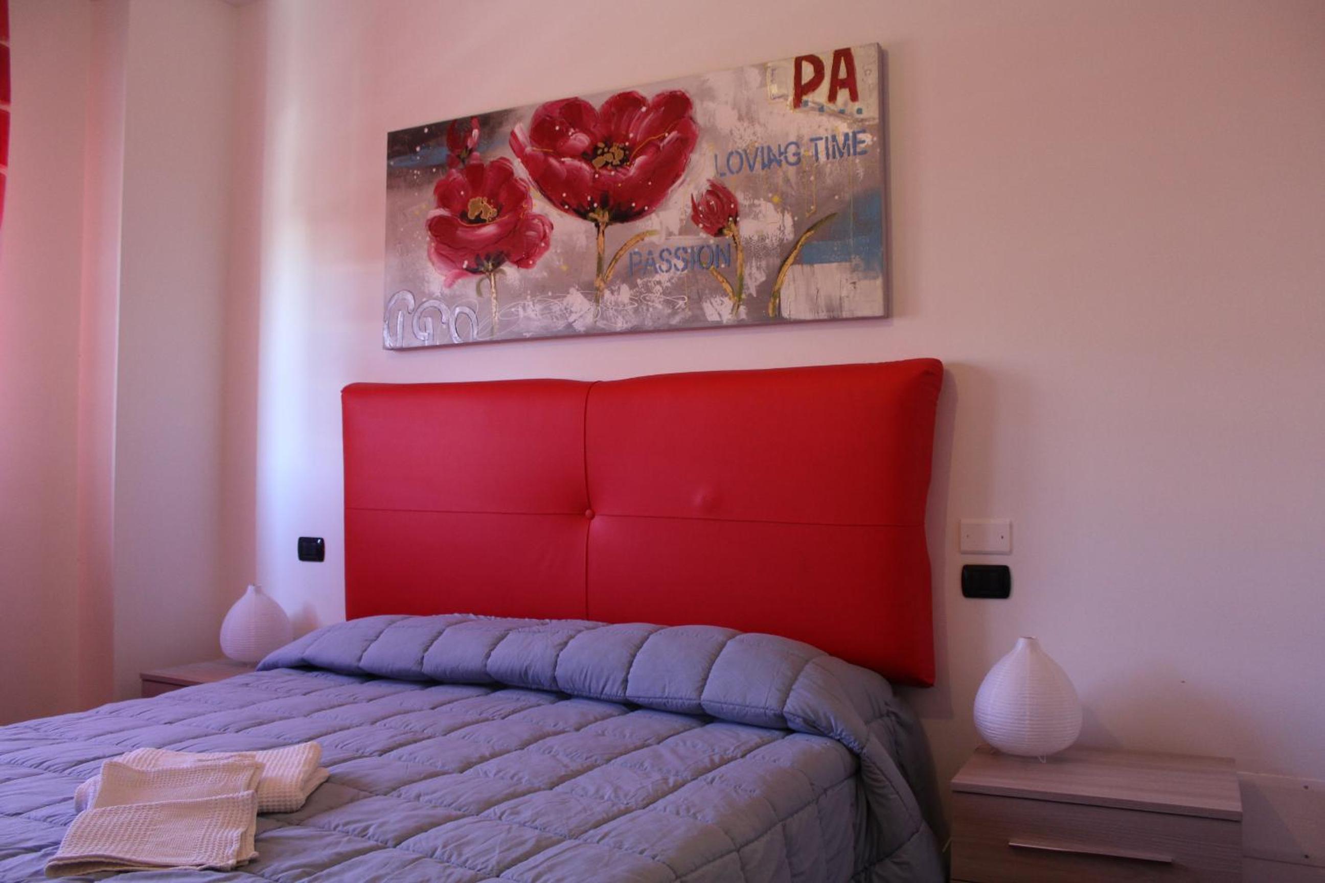 Double Room with Private Bathroom - Photo 7