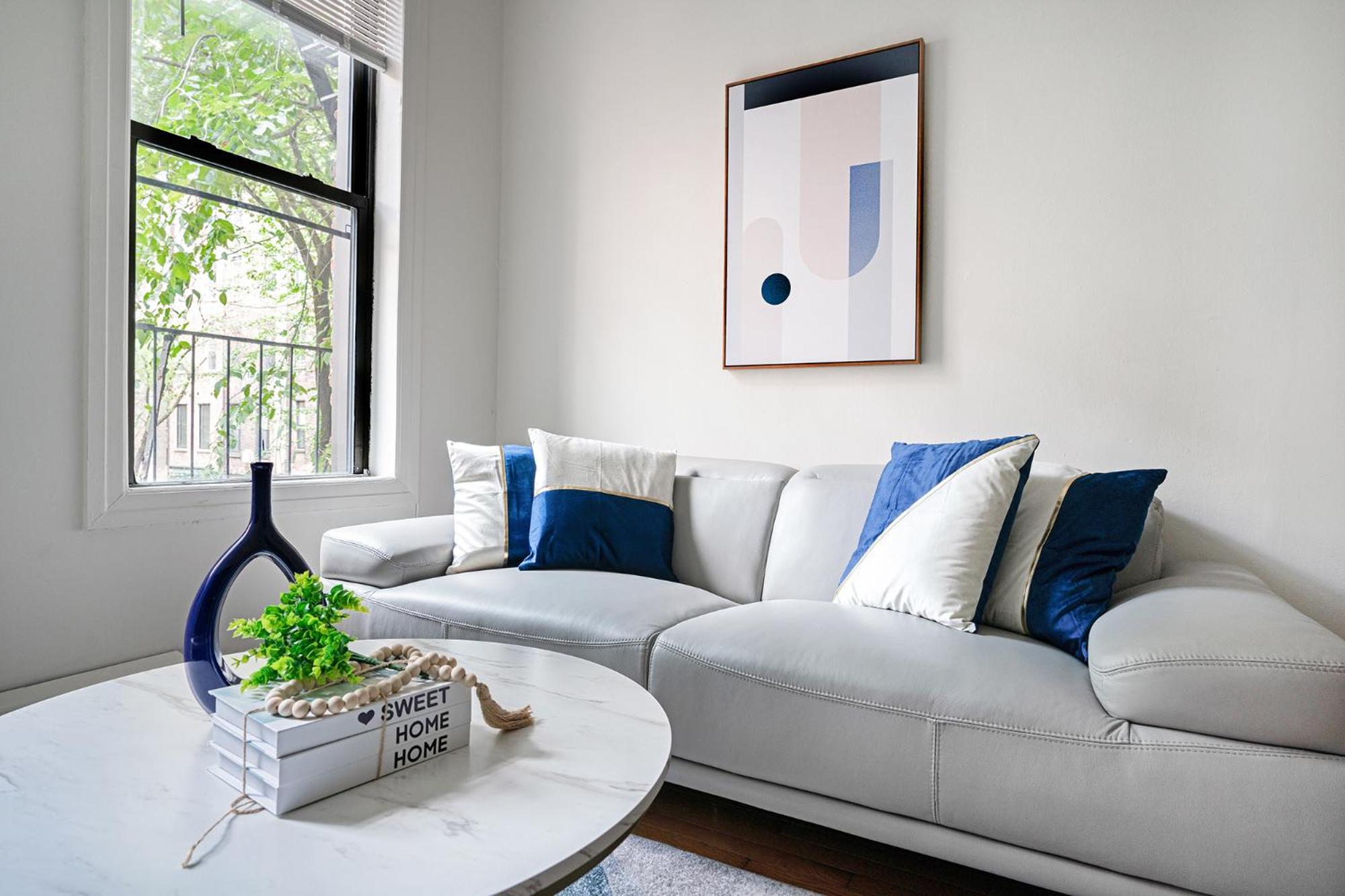Apartment photo 1