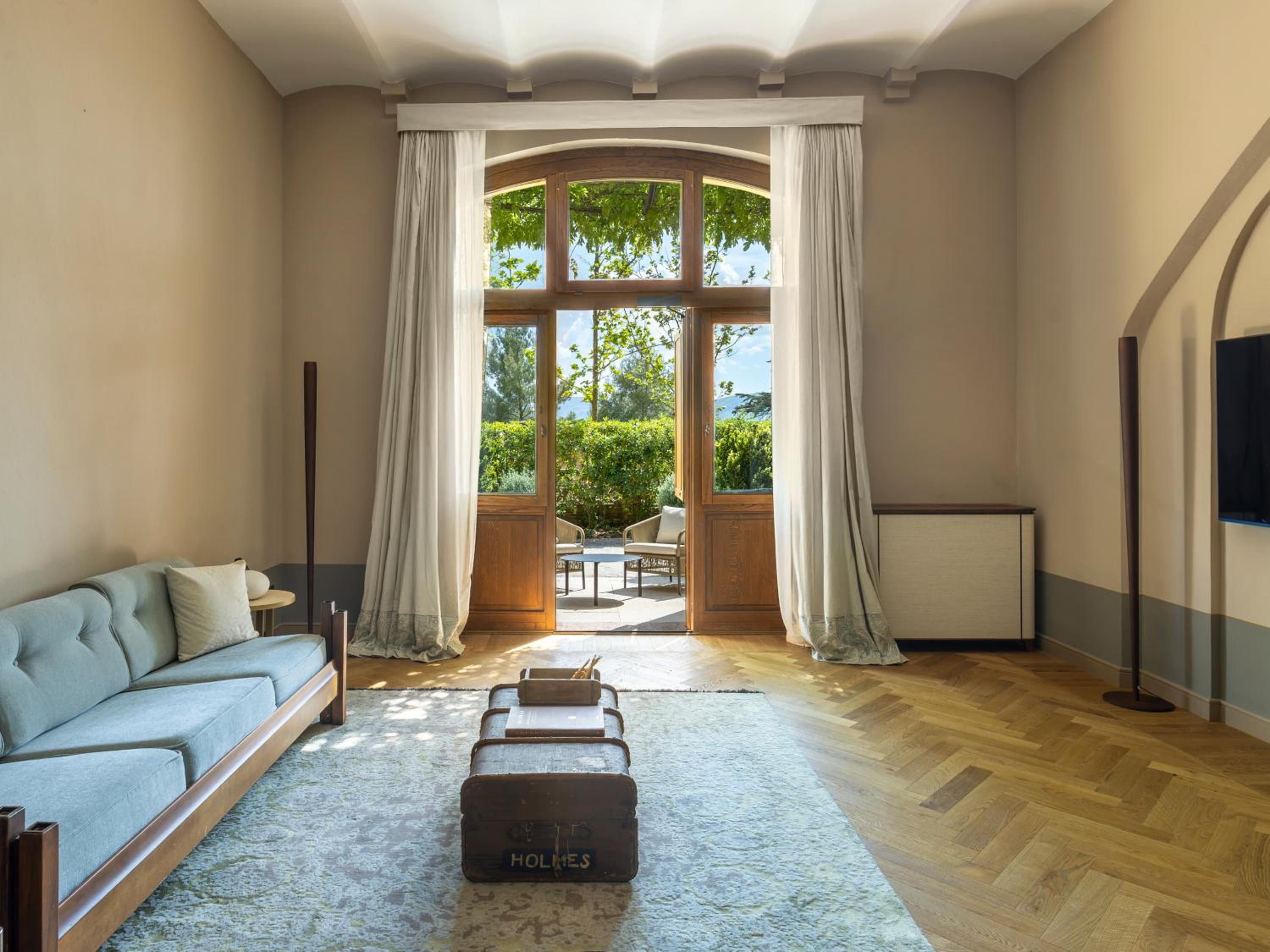 Suite with Garden View - Photo 1