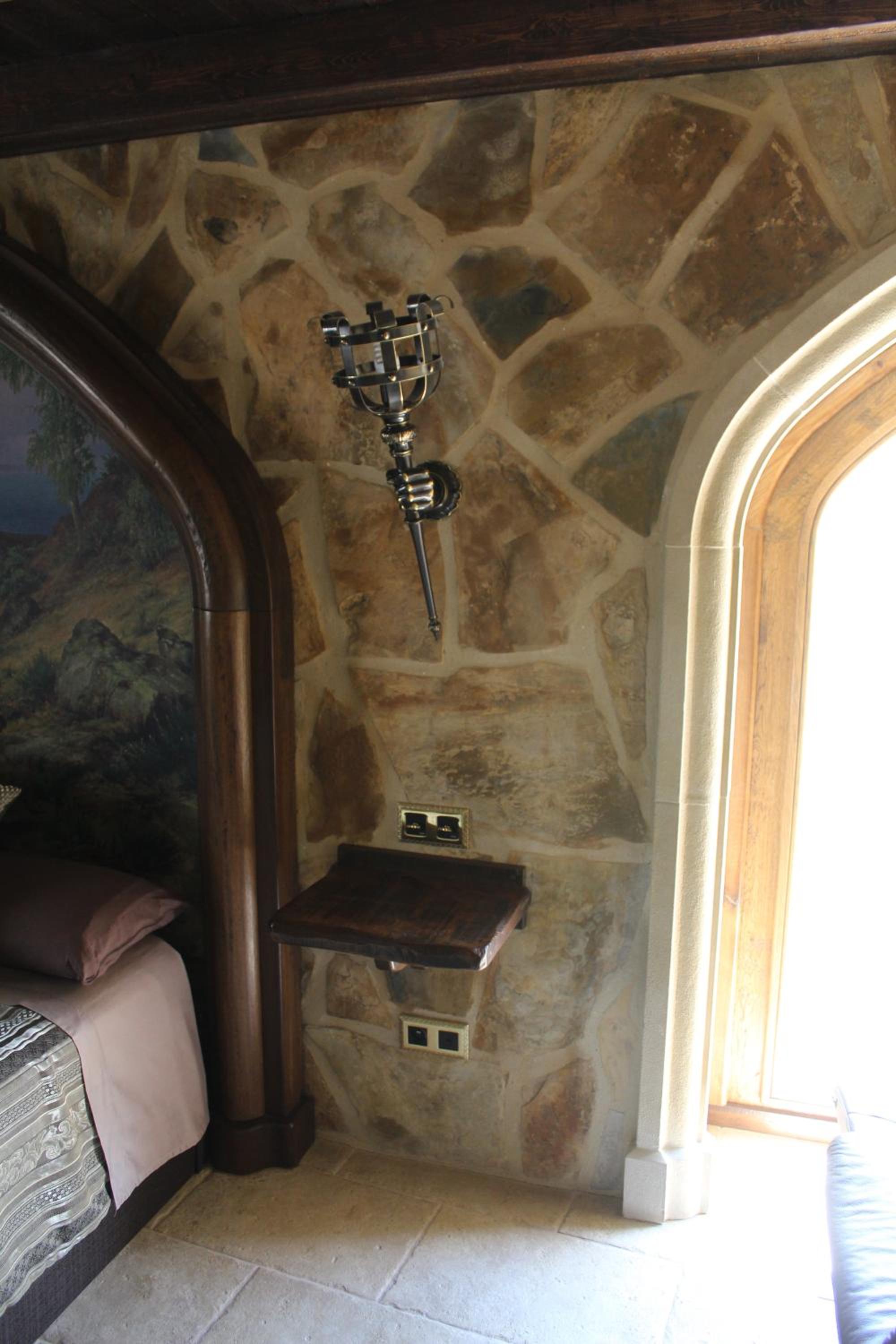 Deluxe King Room With Panoramic View - Photo 20