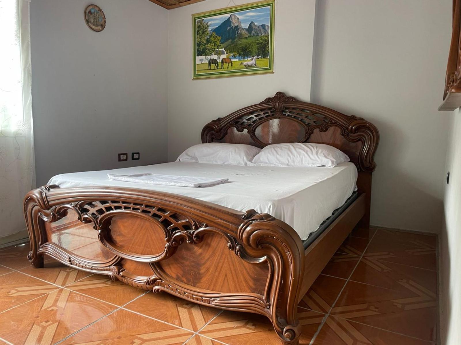 Basic Triple Room