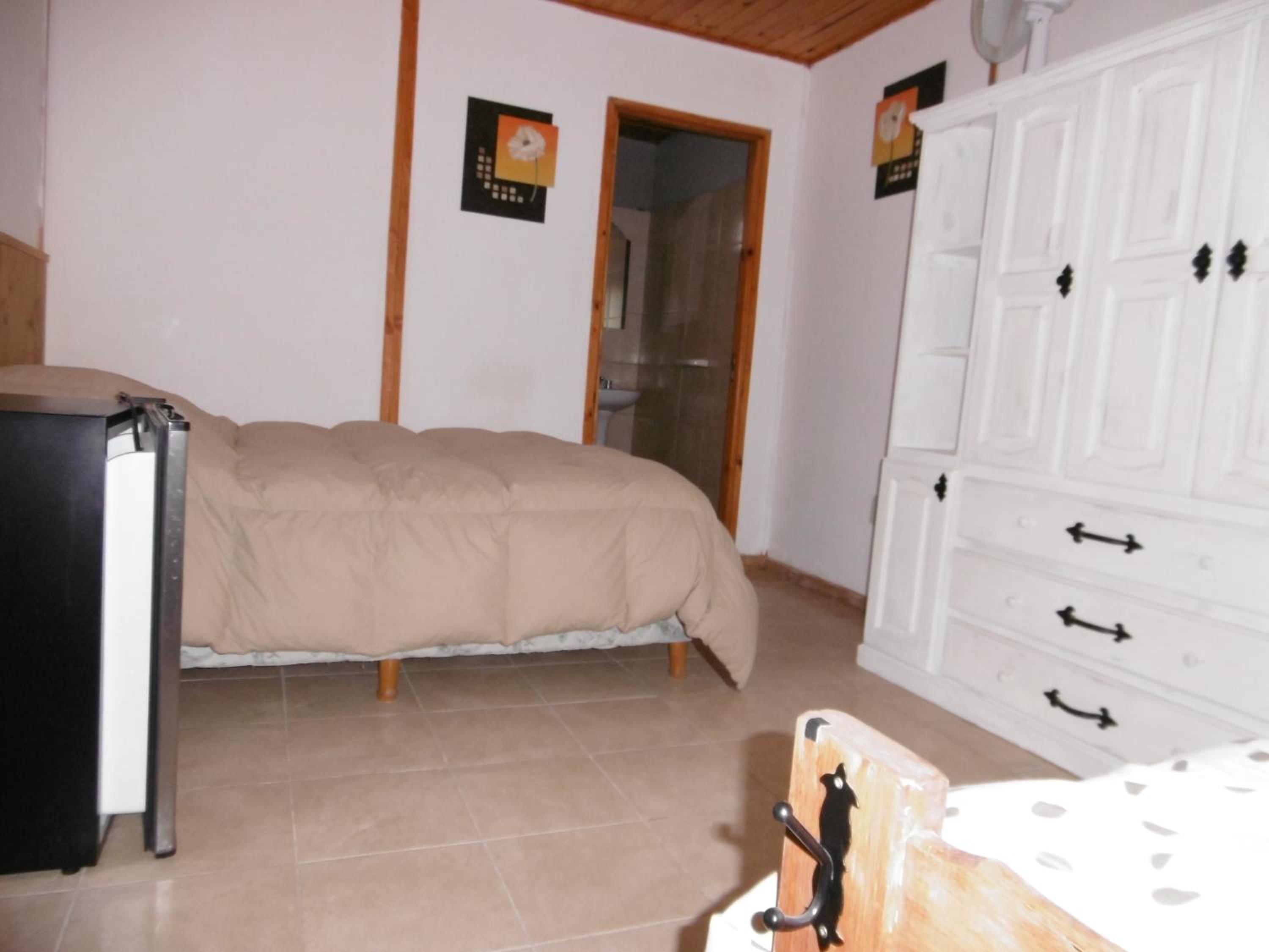 Double Room with Private Bathroom photo 1