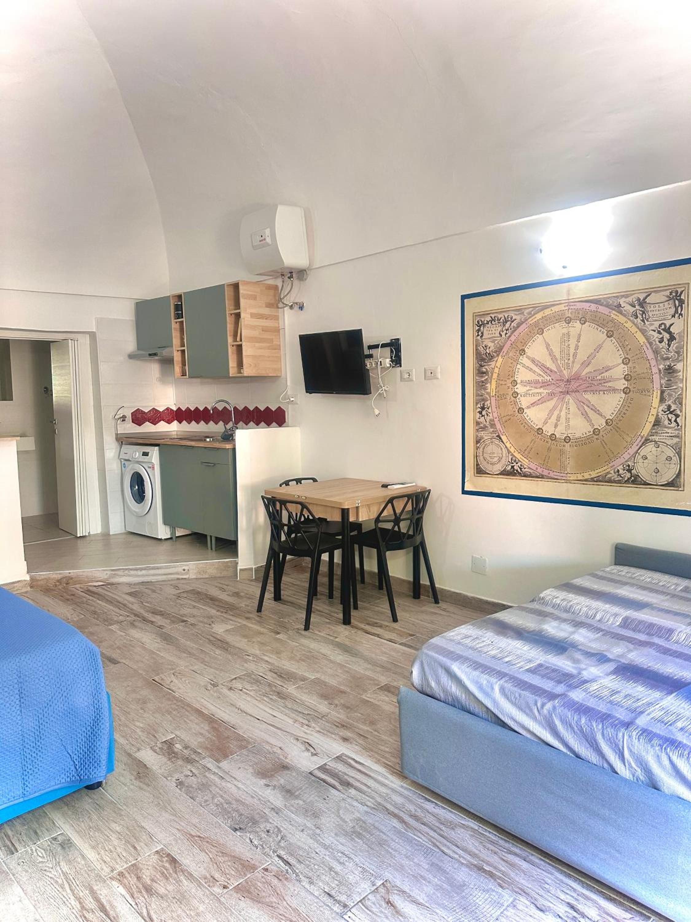 Studio Apartment