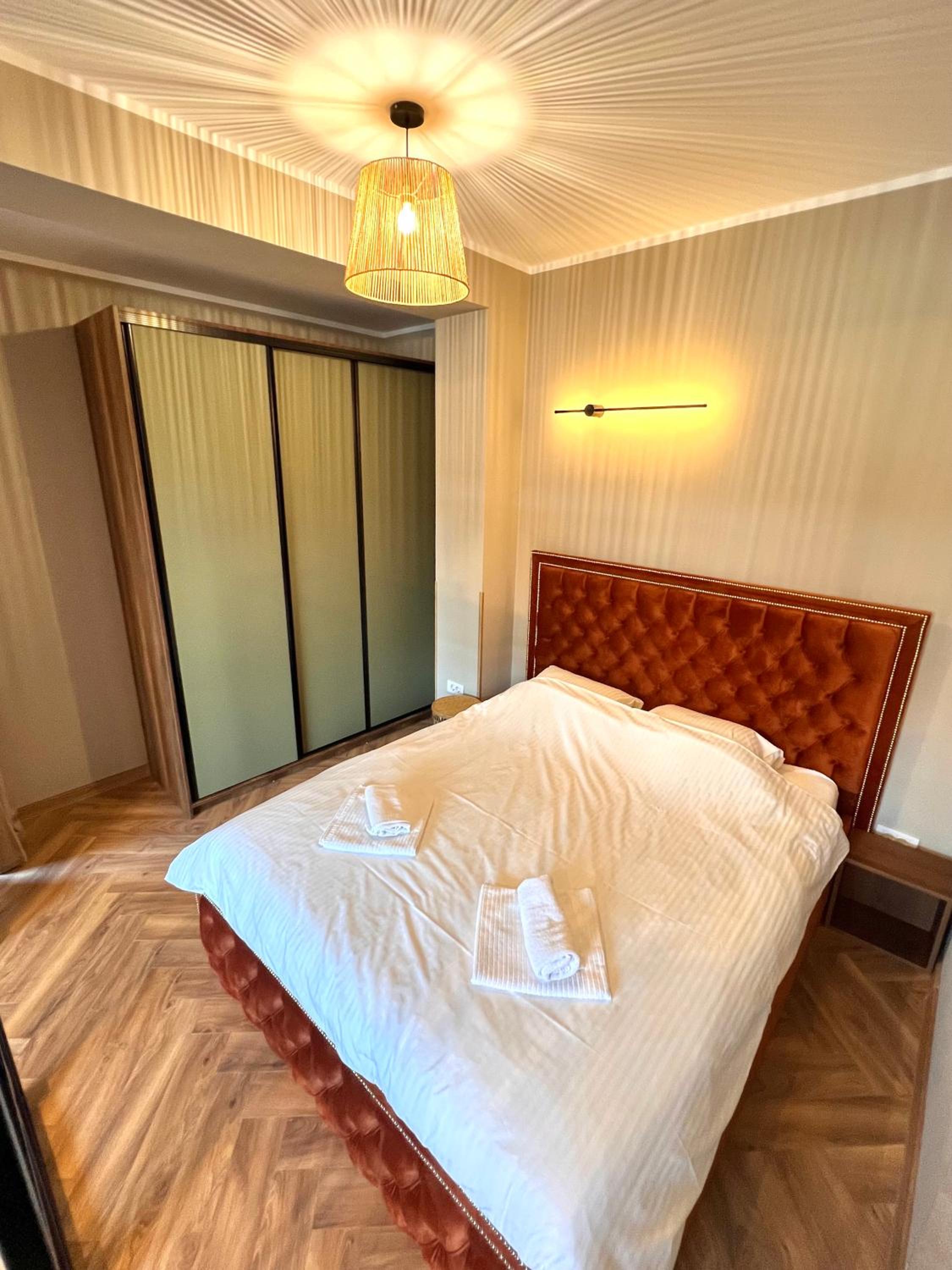 One-Bedroom Apartment with Balcony