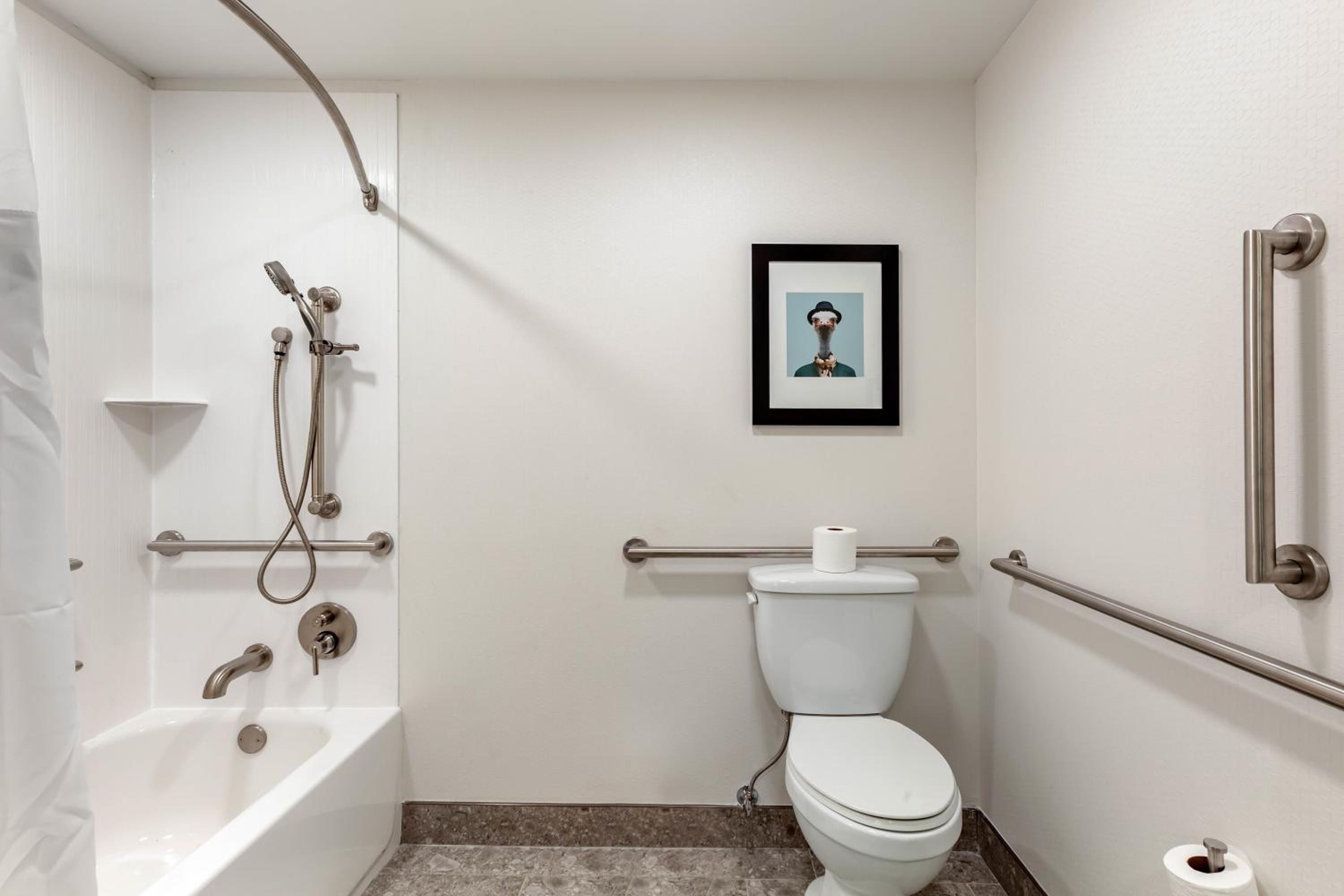 King Room - Disability Access/Non Smoking  - Photo 4