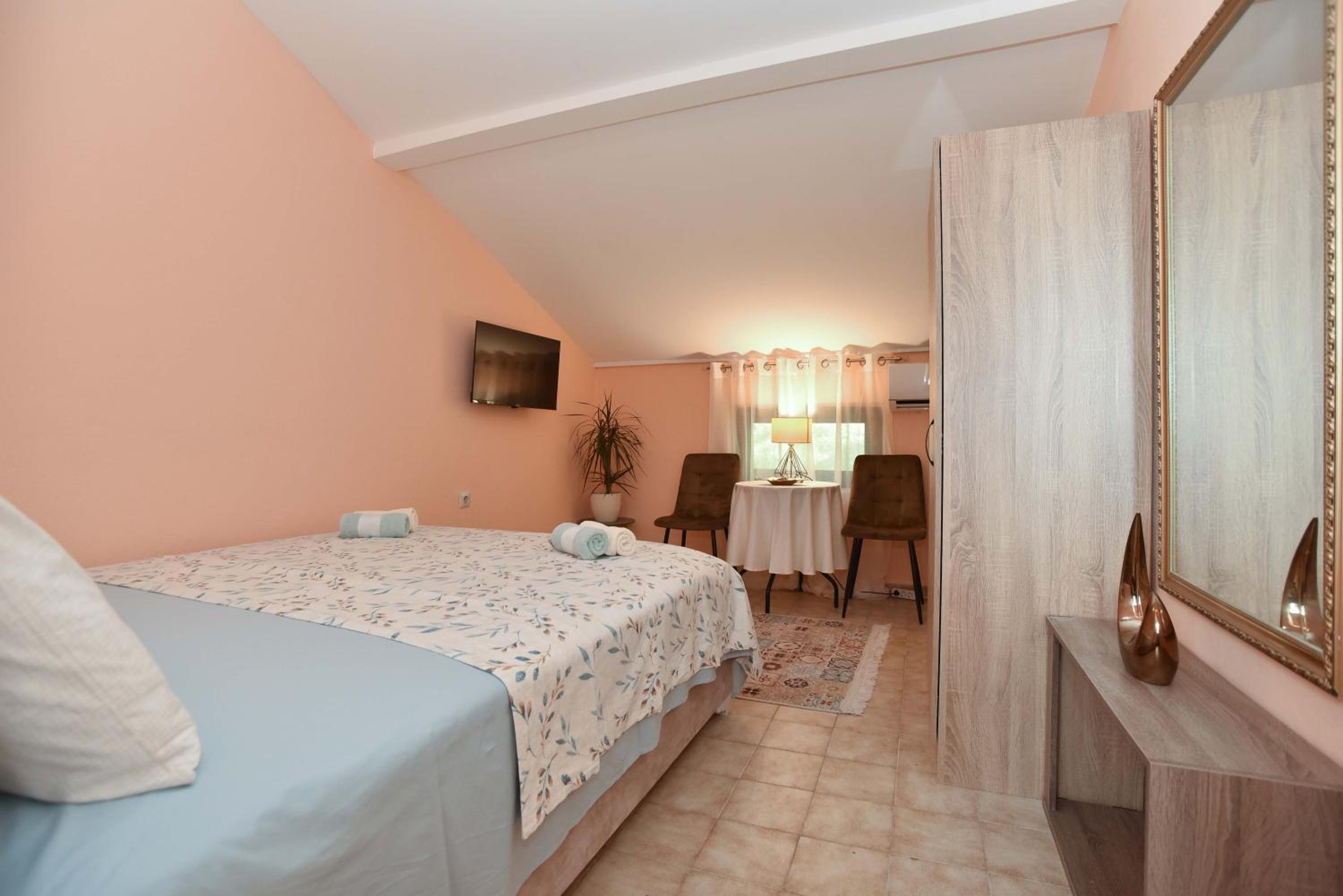 Double Room with Garden View photo 1