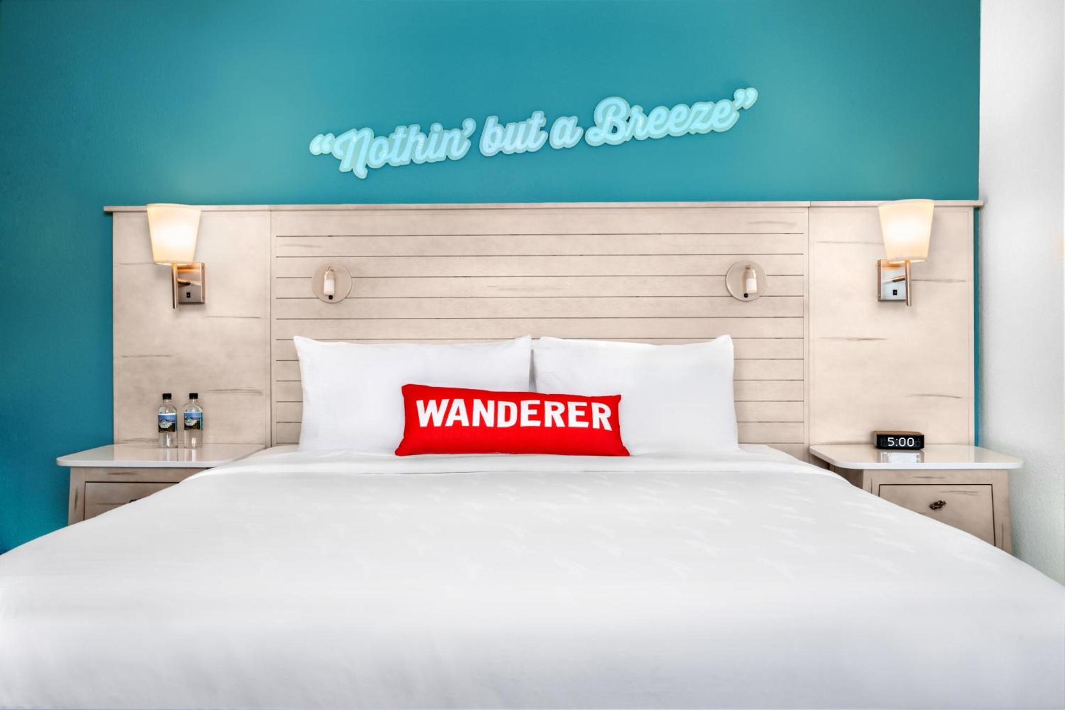 King ADA Guest Room - Photo 3
