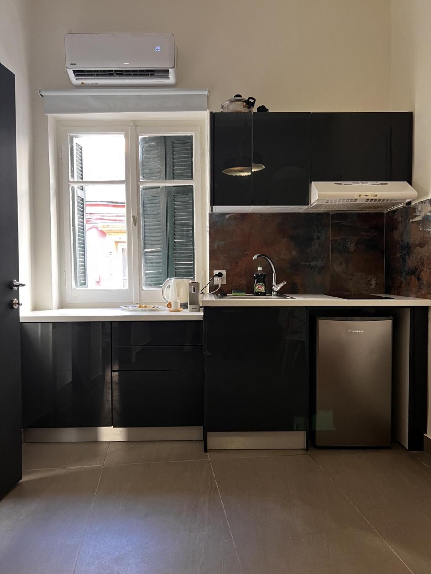 Suite Apartment photo 2