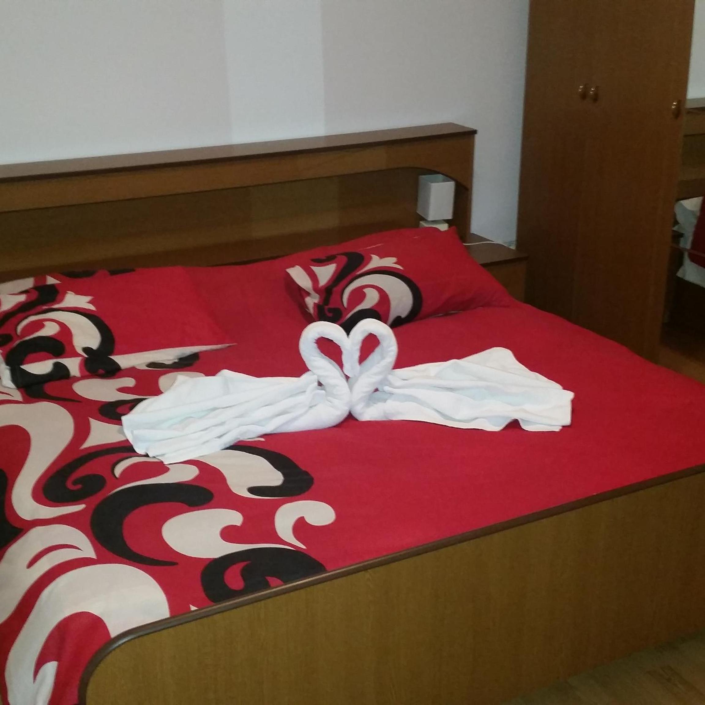 Double Room - Photo 3