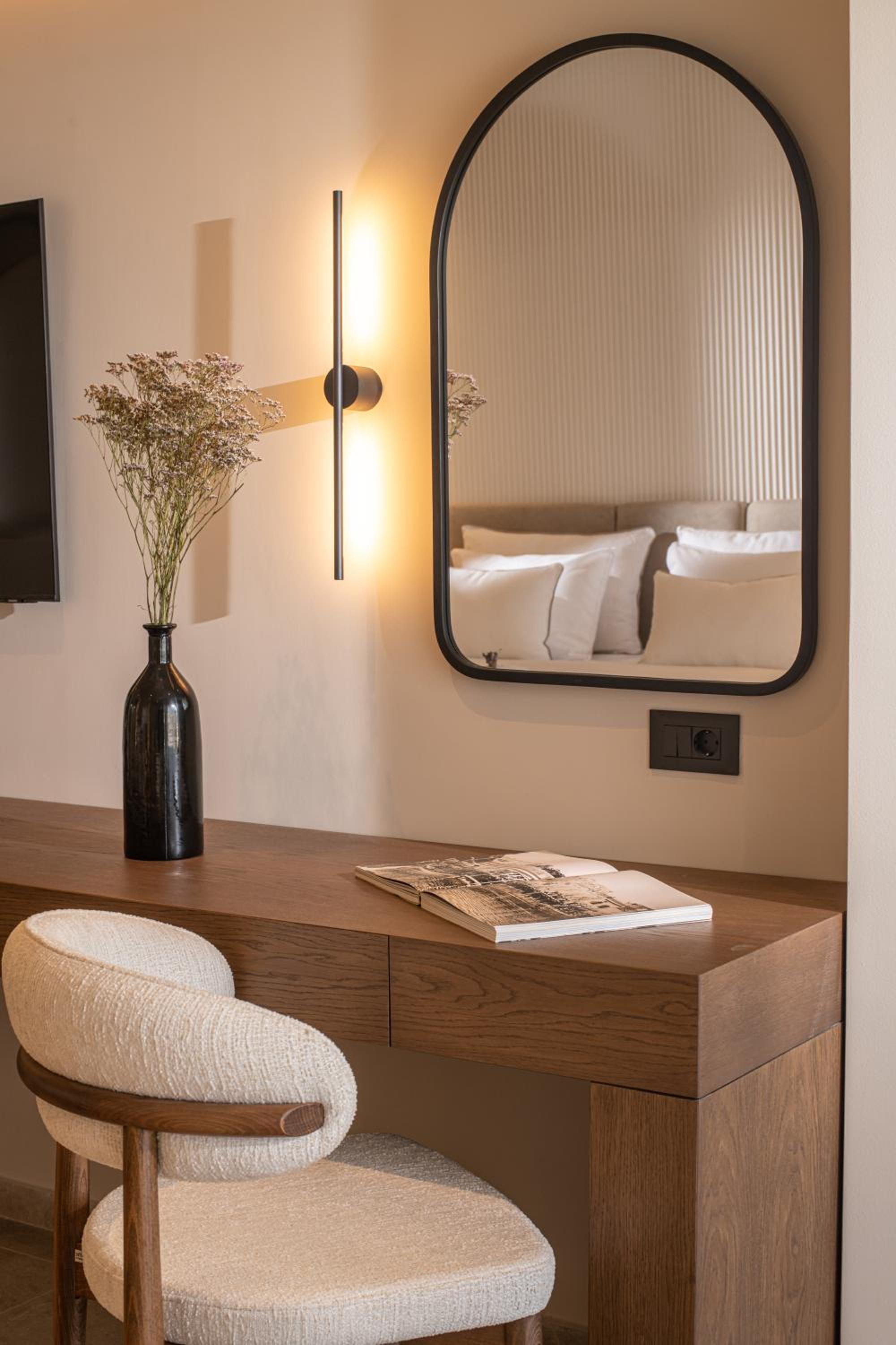 Junior Suite with Balcony photo 3
