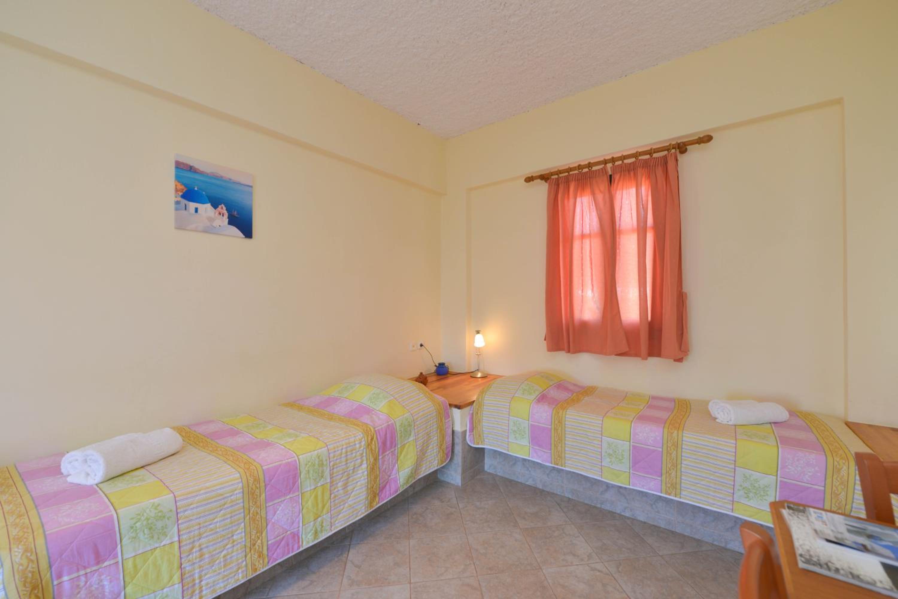 Apartment (4 Adults) photo 1