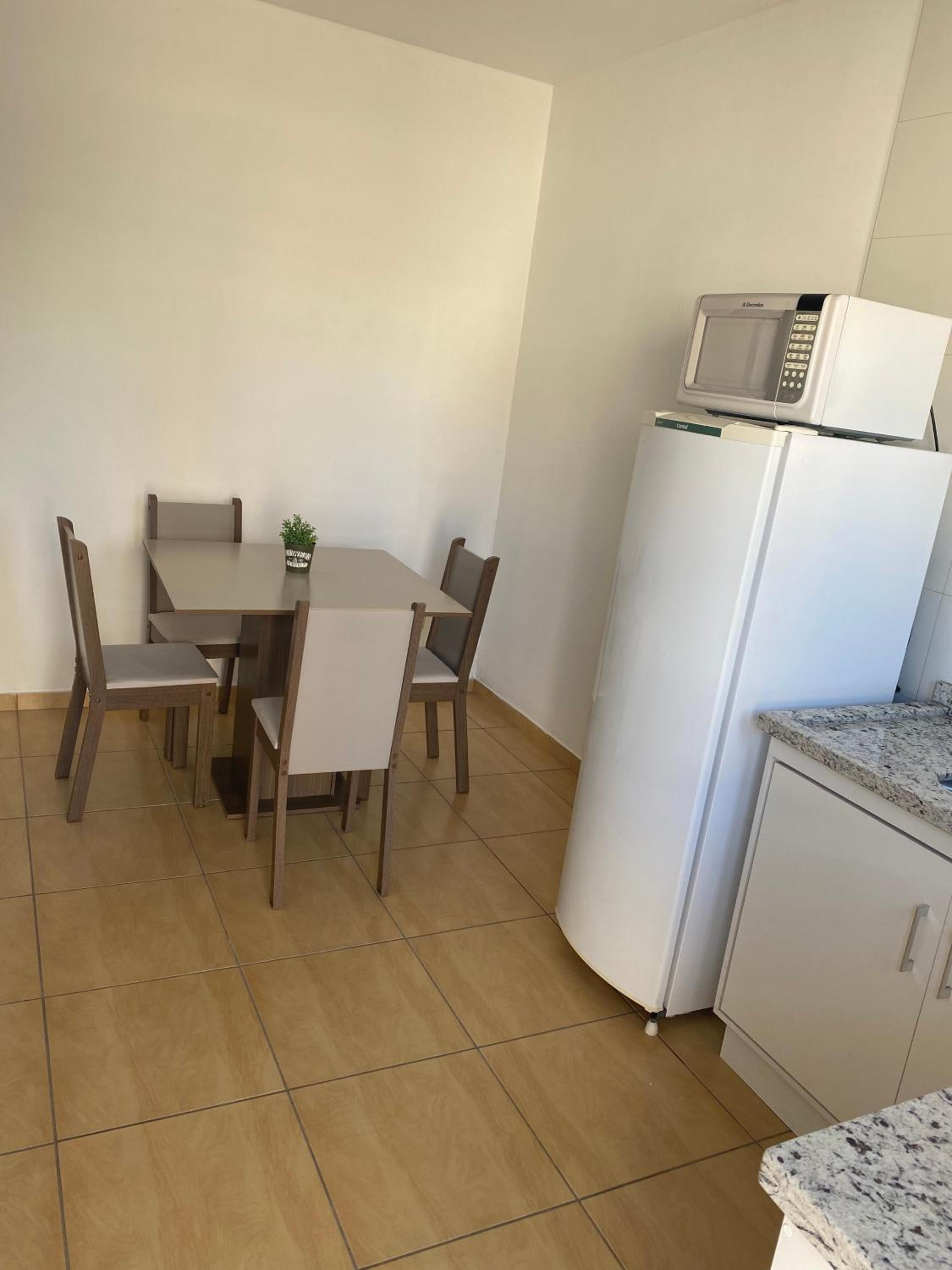 Apartment - Split Level photo 3
