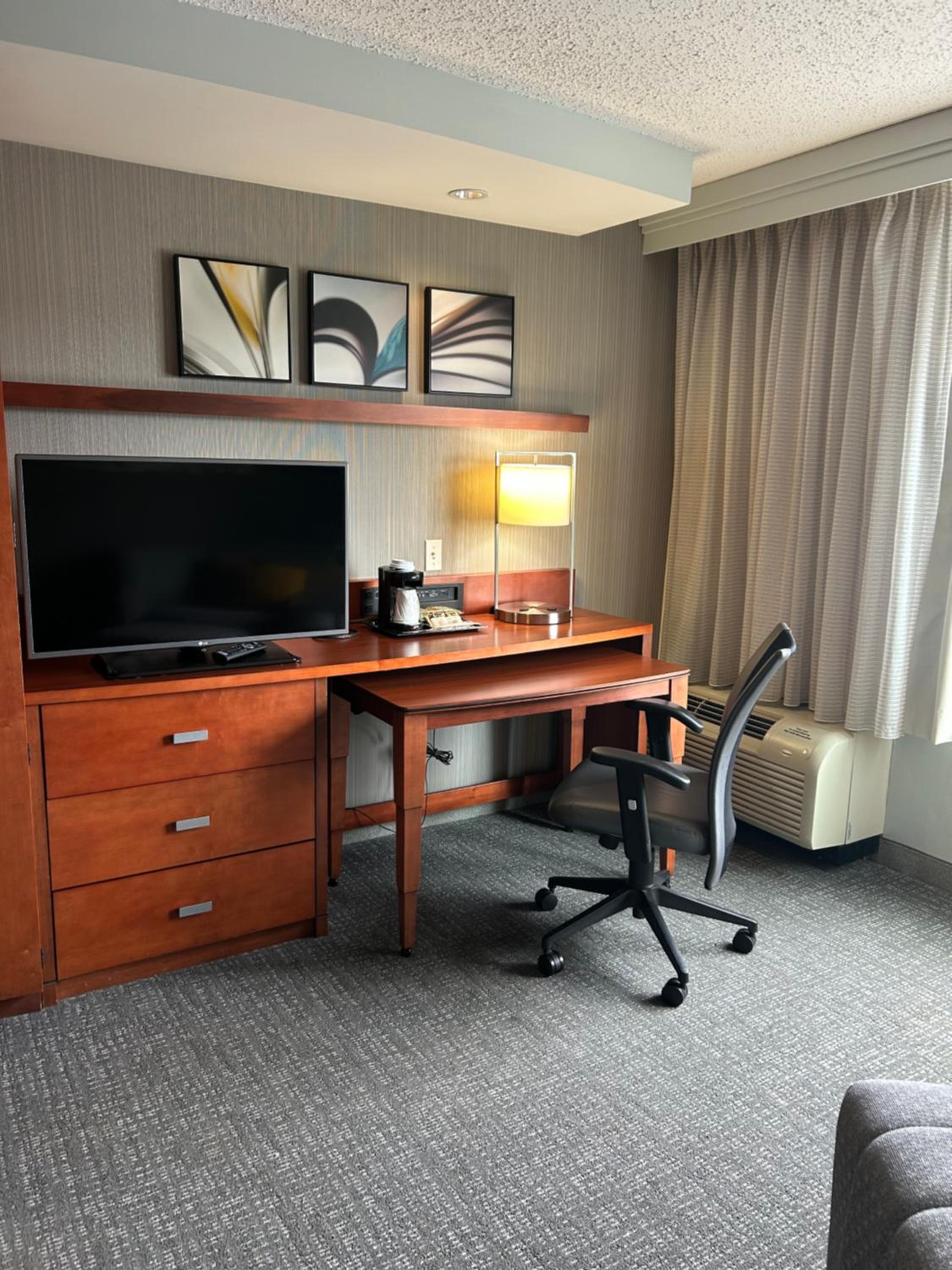 Queen Room with Two Queen Beds and Roll-in Shower - Mobility and Hearing Accessible photo 1