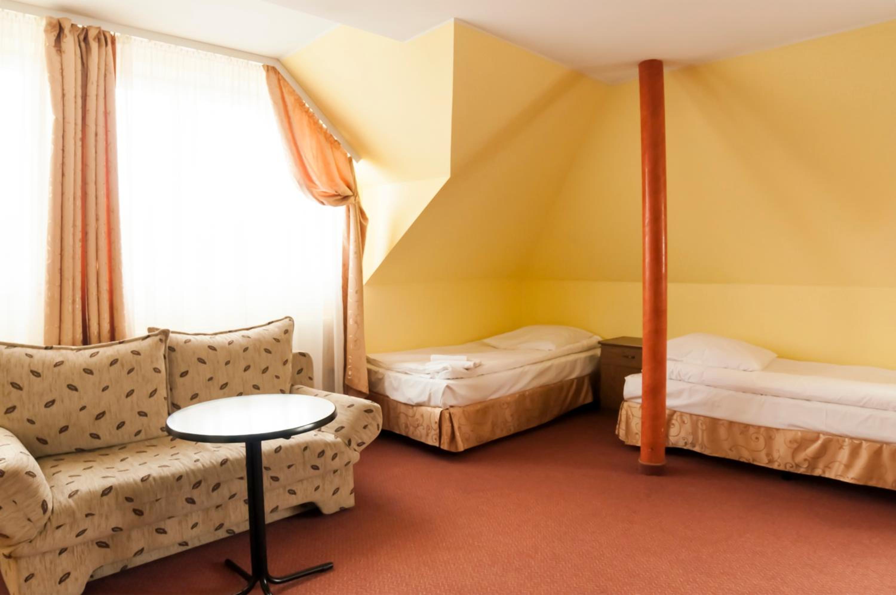 Triple Room - Photo 5