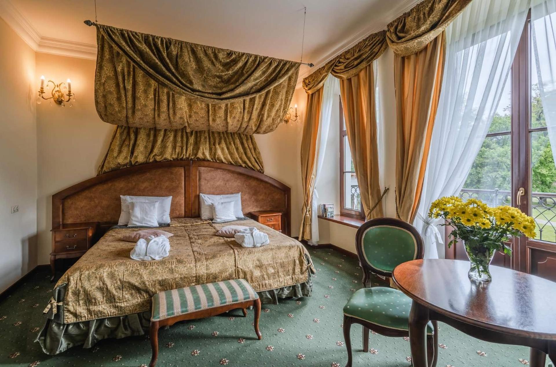 Deluxe Junior Suite photo 2