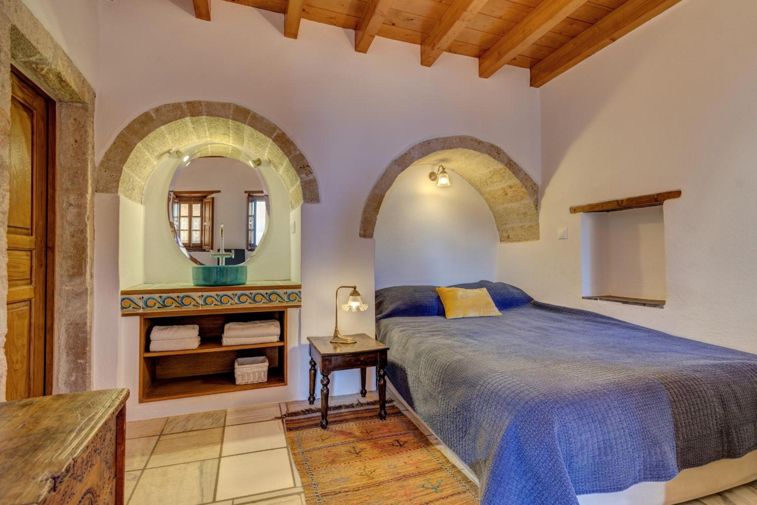 Triple Room with Partial Sea View photo 1