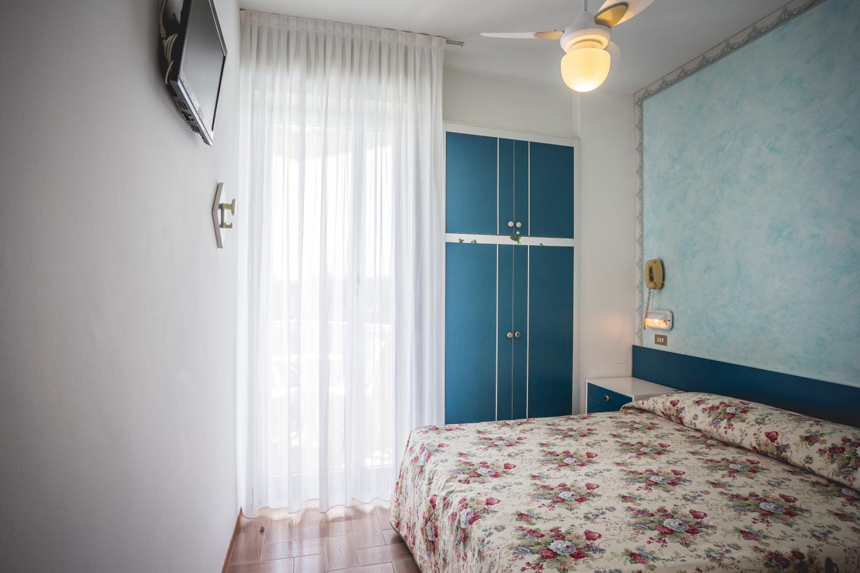 Double or Twin Room with Balcony