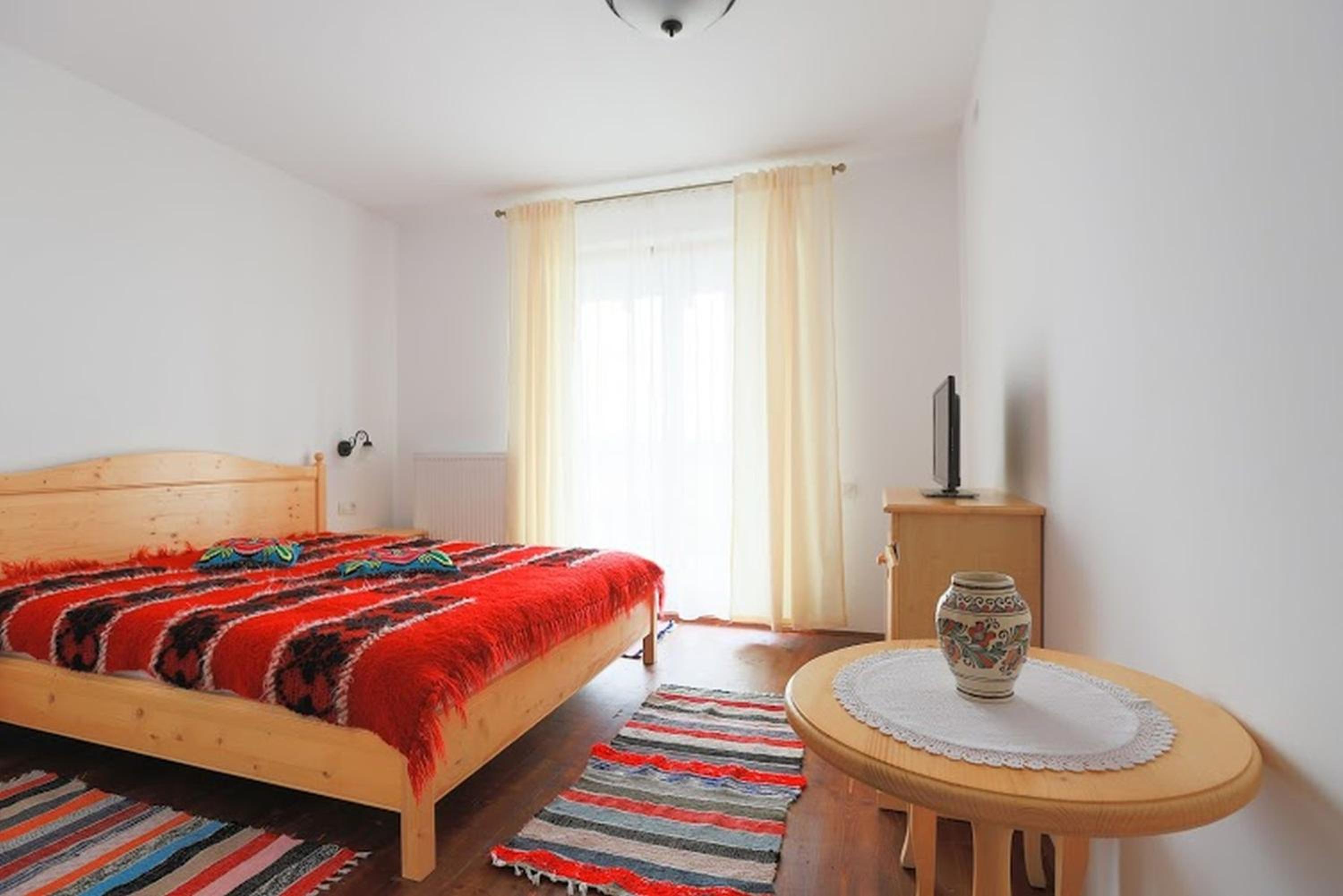 Double Room with Private Bathroom photo 3