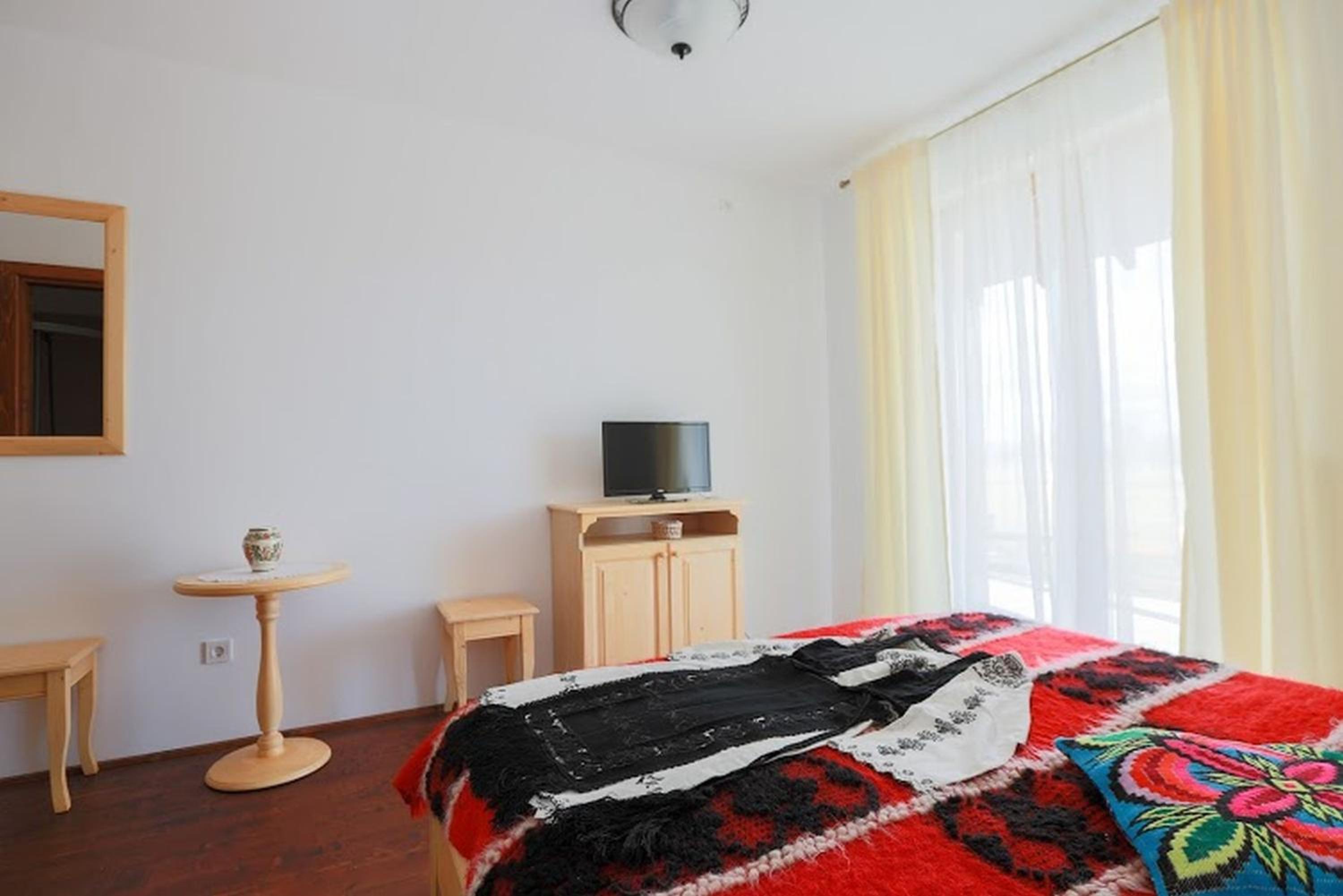 Double Room with Private Bathroom photo 1