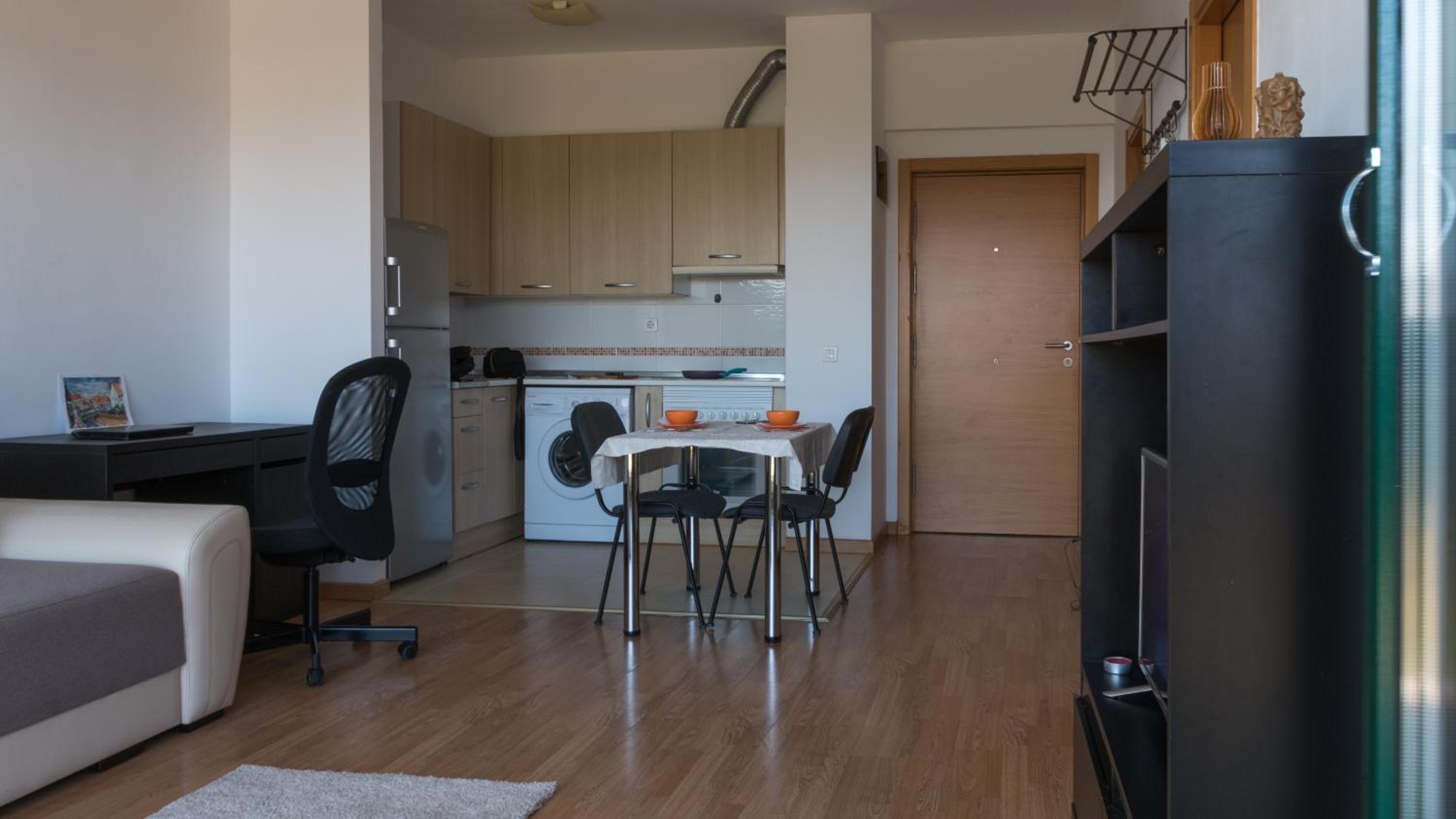 Deluxe Apartment photo 2