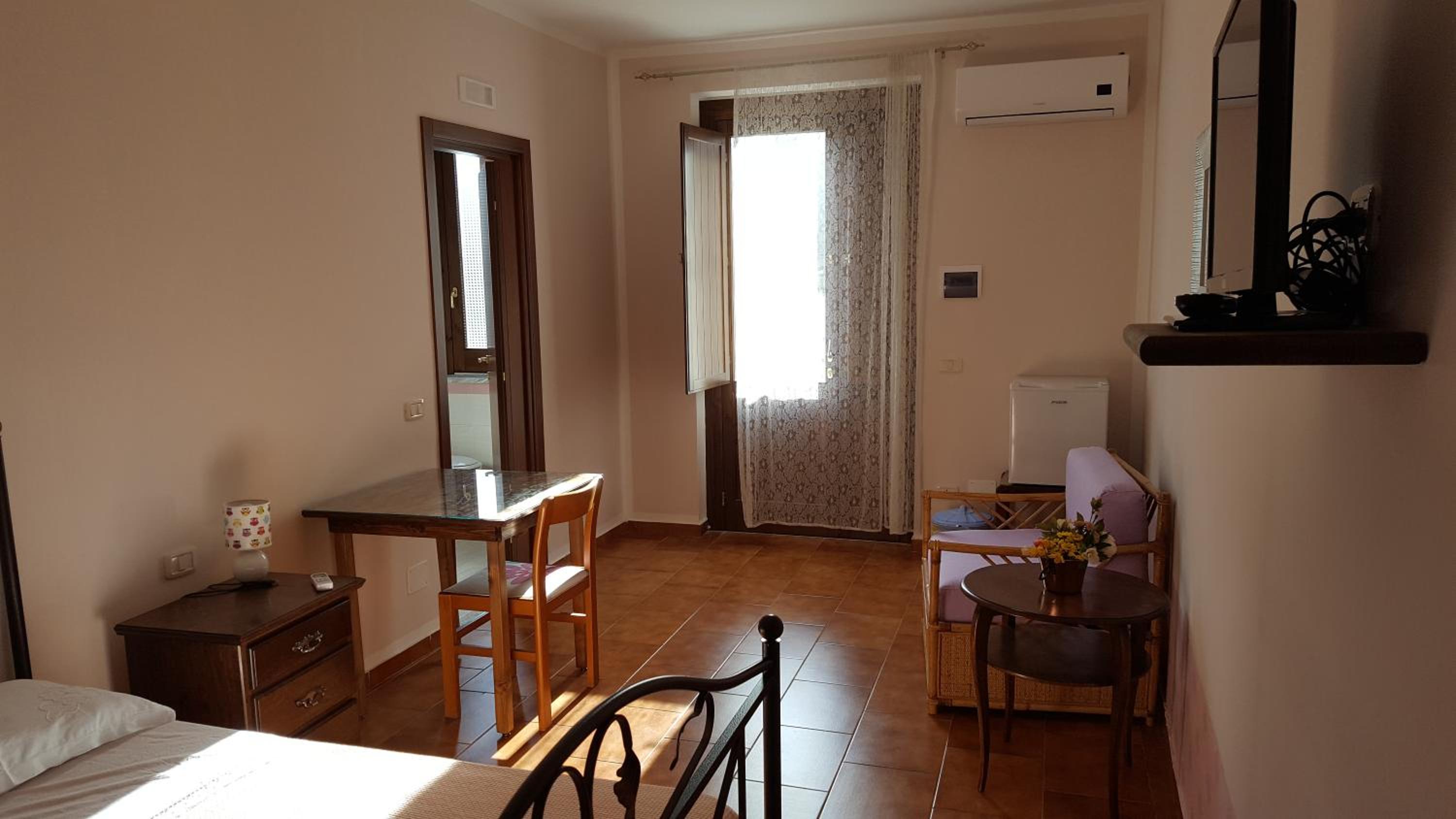 Double Room With Private Bathroom