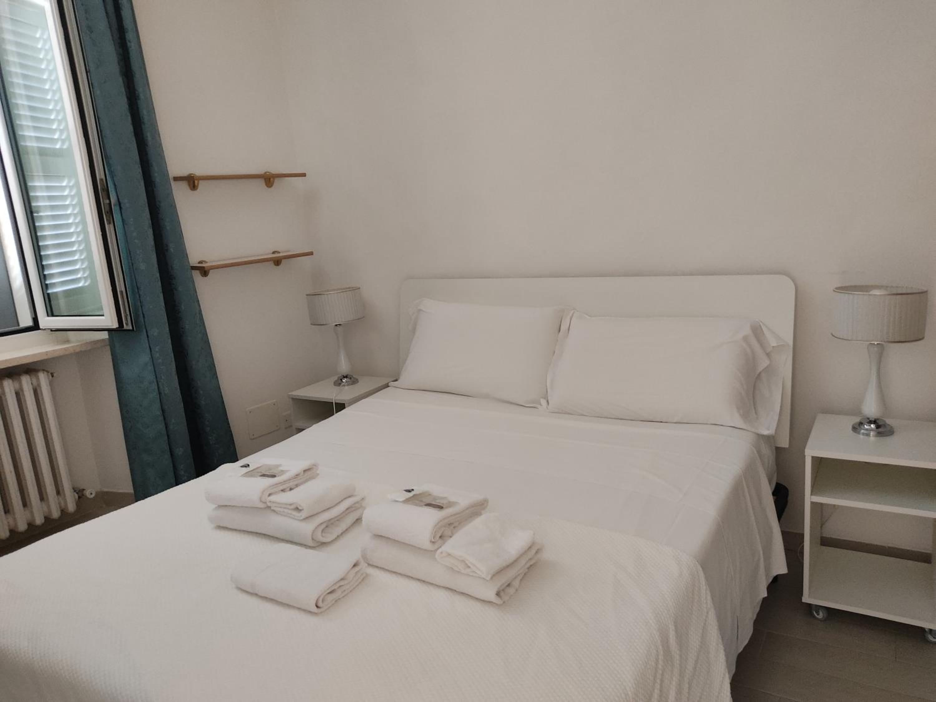 Economy Double Room photo 3
