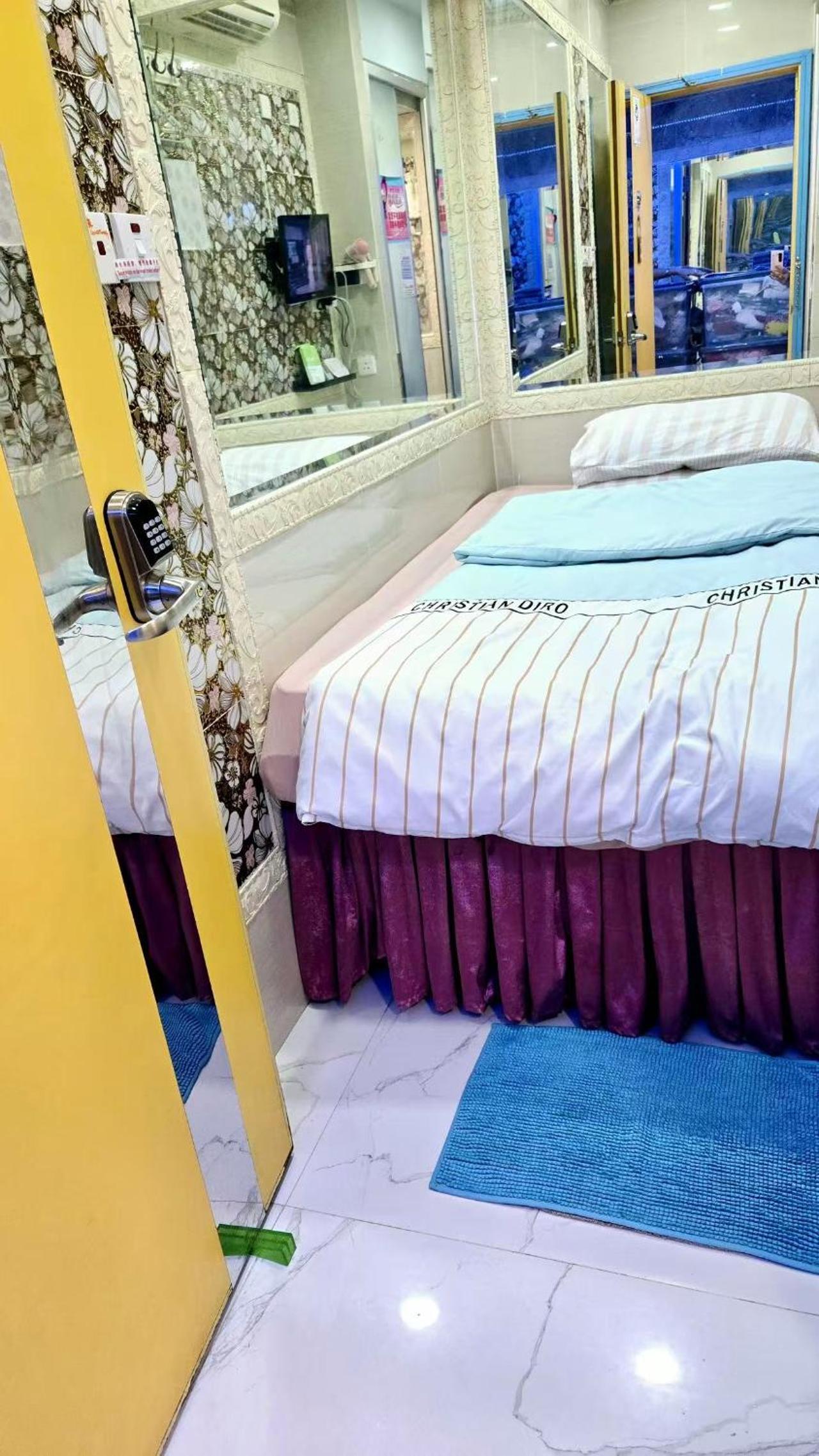 Single Room with Bathroom