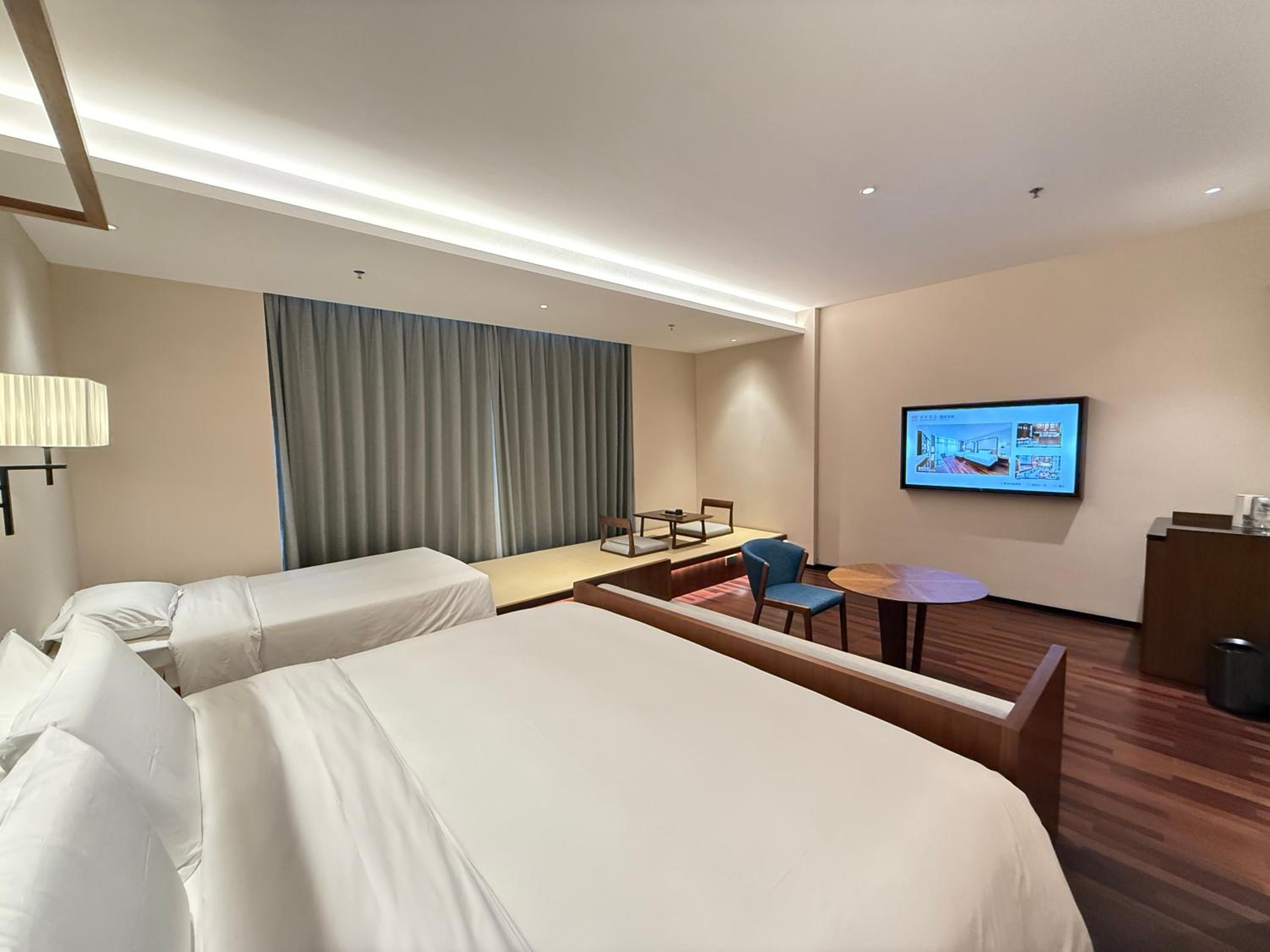 Executive Triple Room