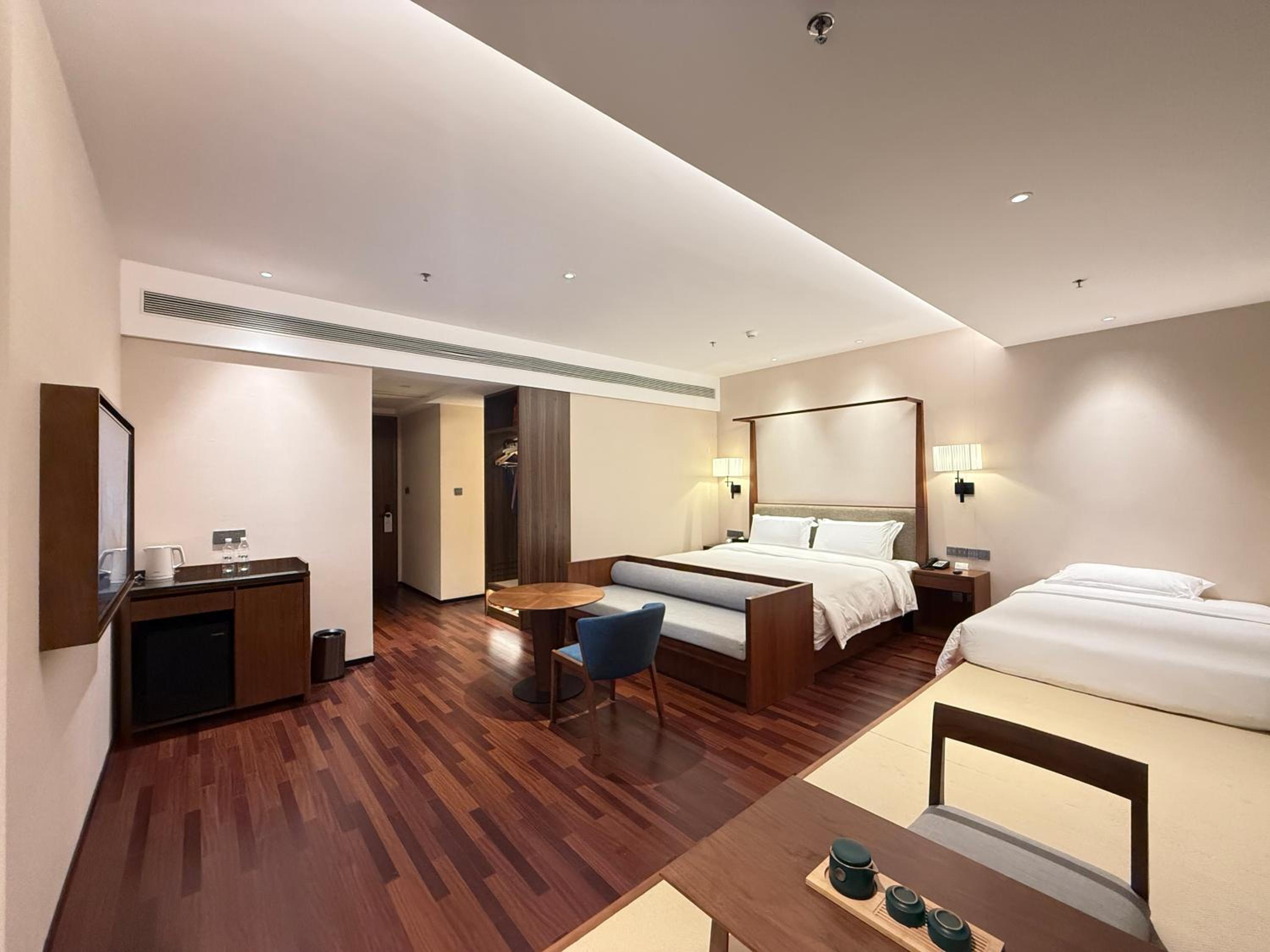 Executive Triple Room photo 2
