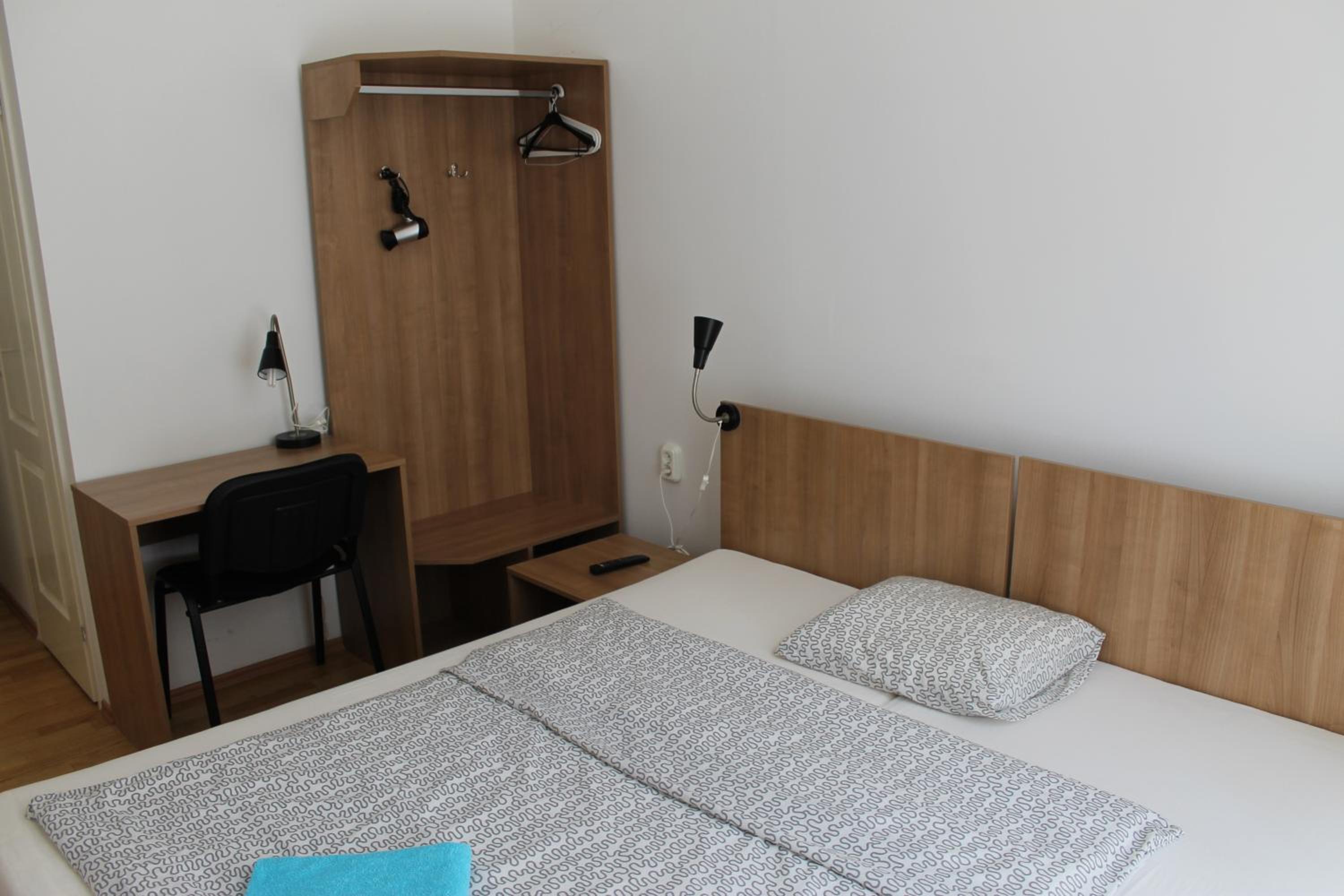 Double or Twin Room - Photo 1