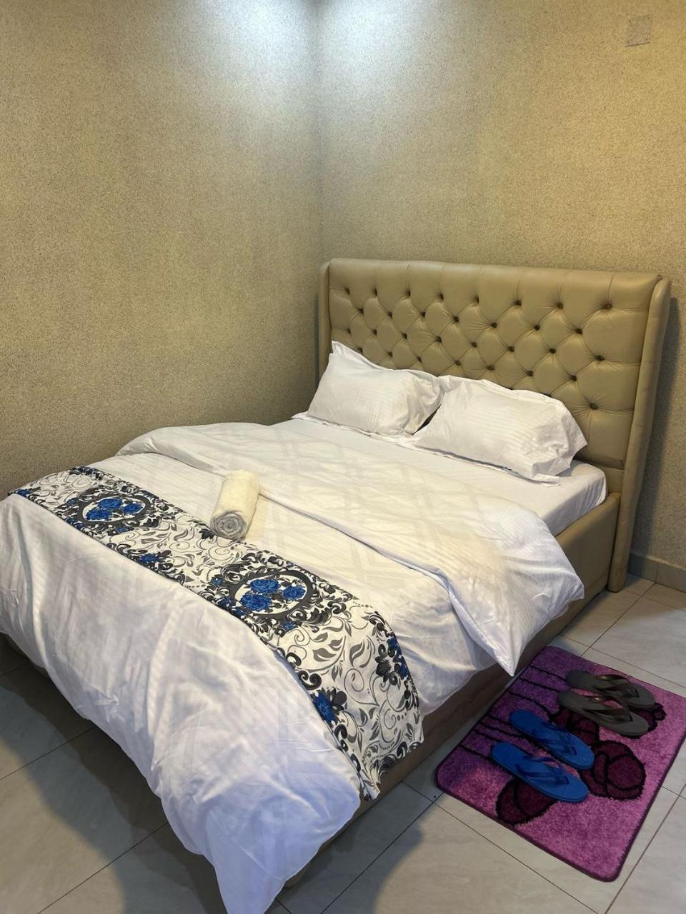 Budget Single Room