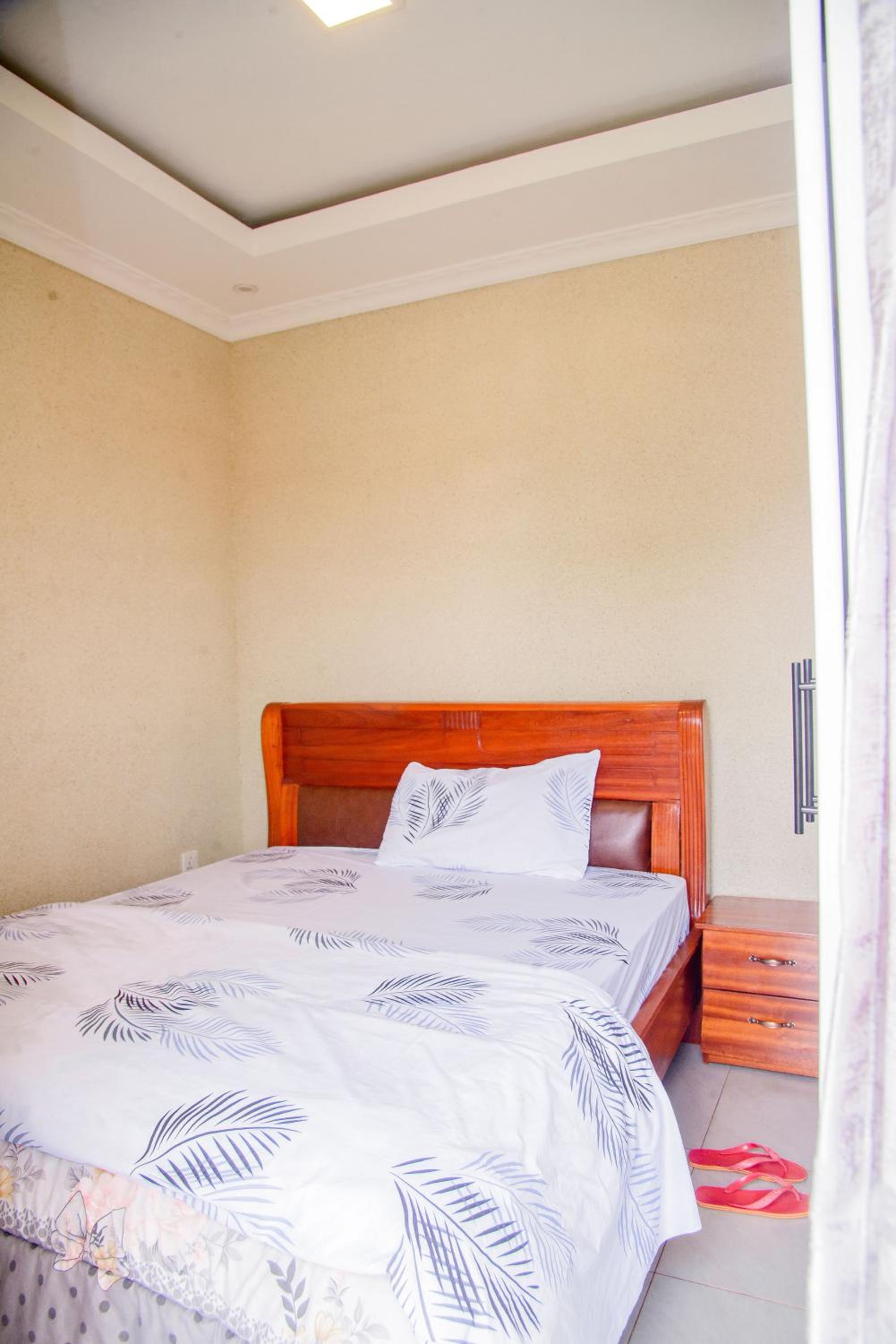 Budget Single Room