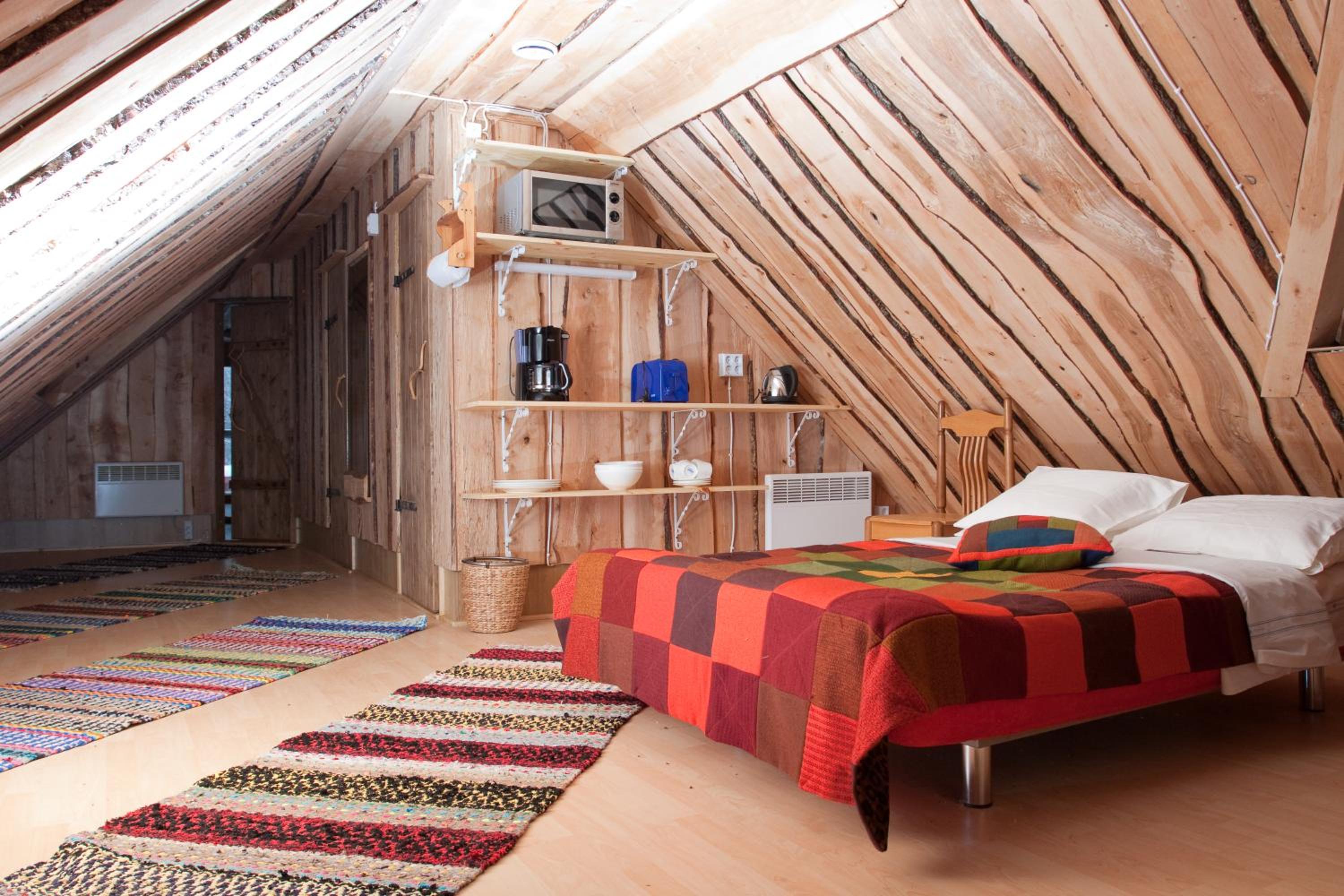 Two-Bedroom Apartment - Photo 4