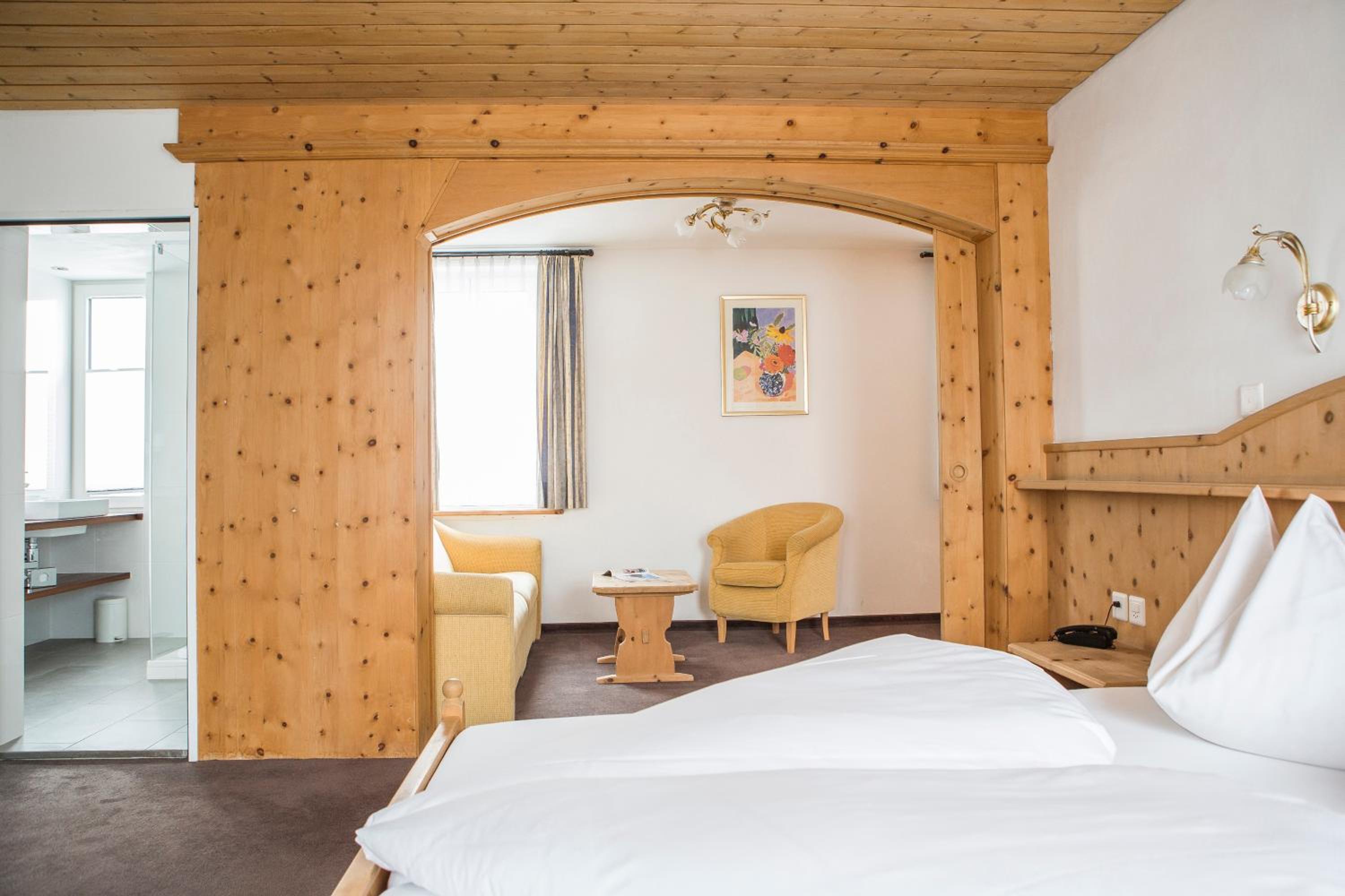 Junior Suite with Balcony photo 3