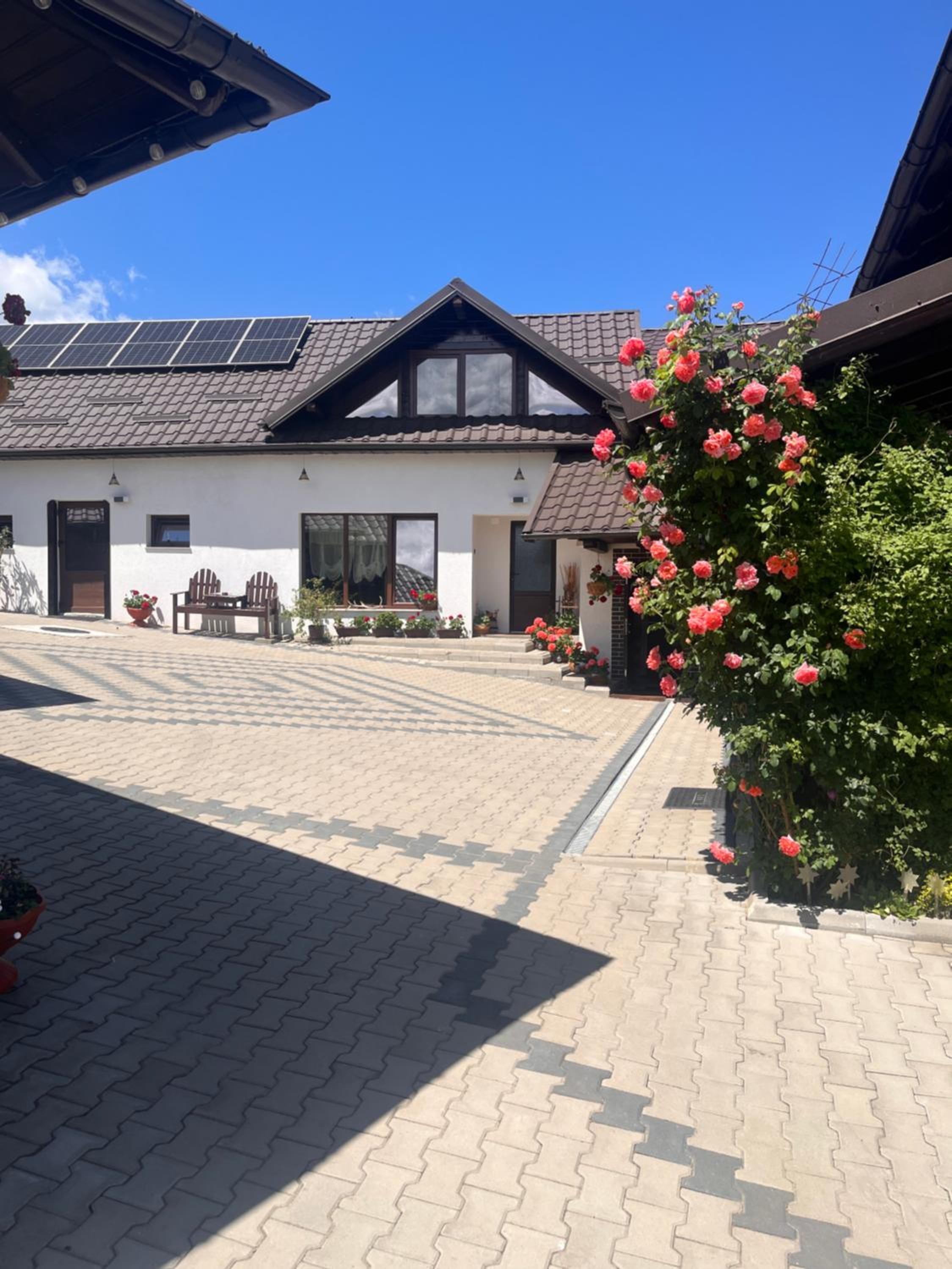 Villa with Garden View - Photo 2