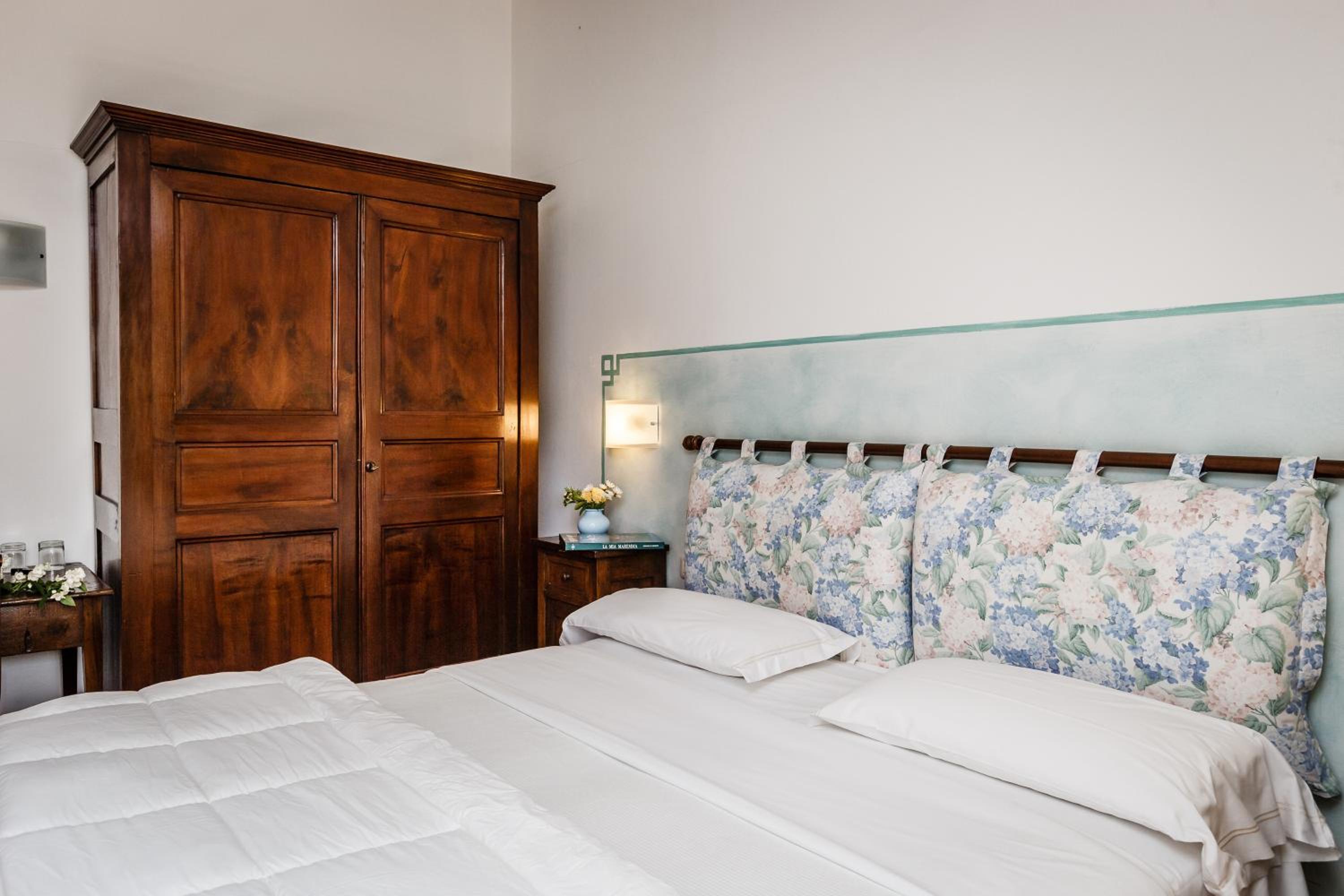 Classic Double Room - Photo 6