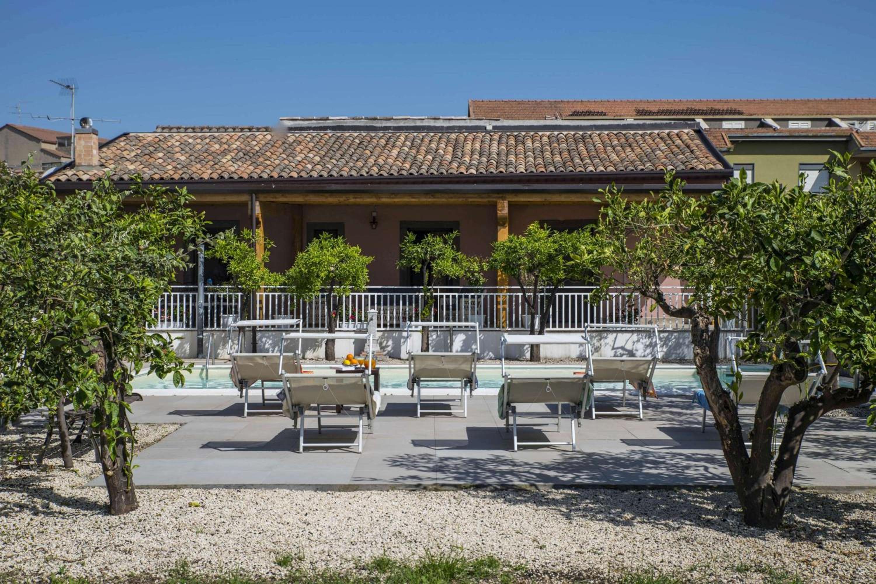 Three-Bedroom Villa with Private Pool photo 3