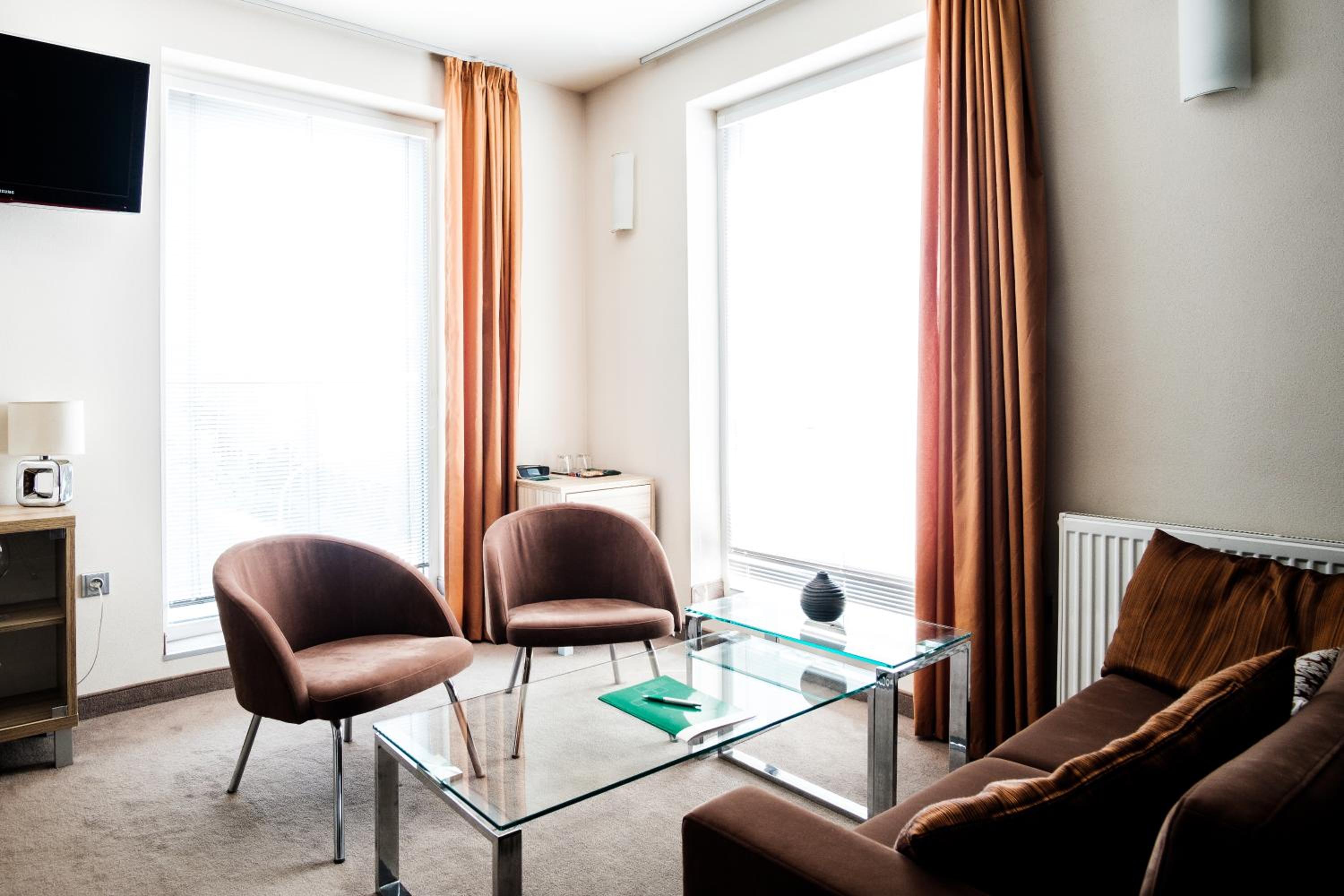 Deluxe Suite with Welcome Drink photo 2