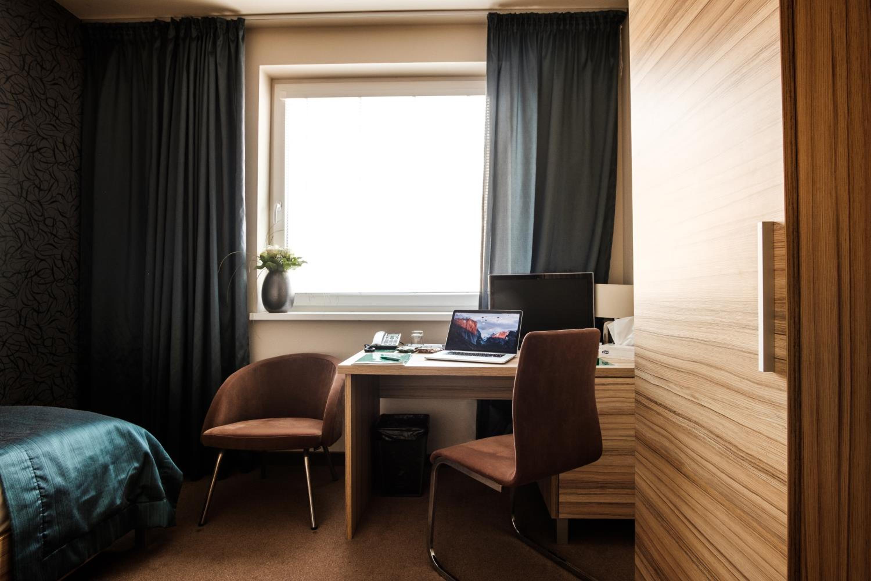Single Room photo 2