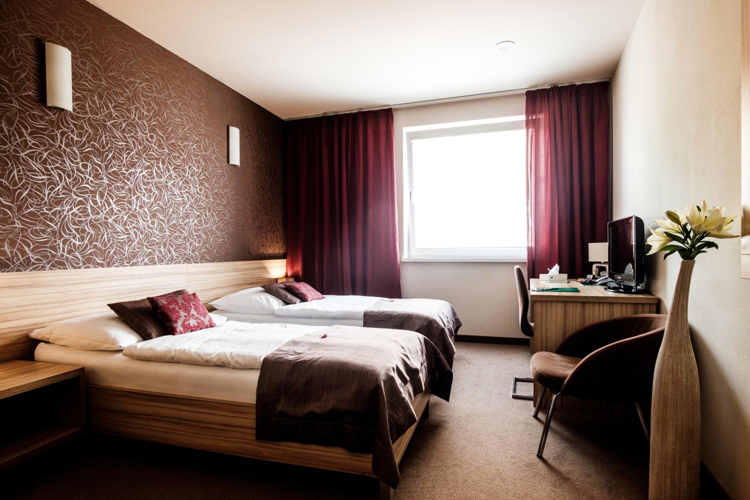 Double or Twin Room photo 2