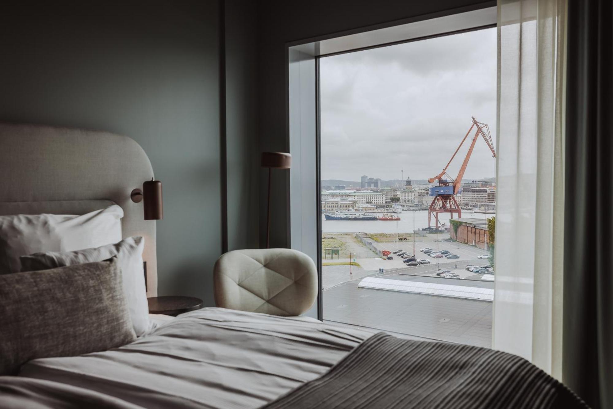 Double Room with Sea View - Photo 2