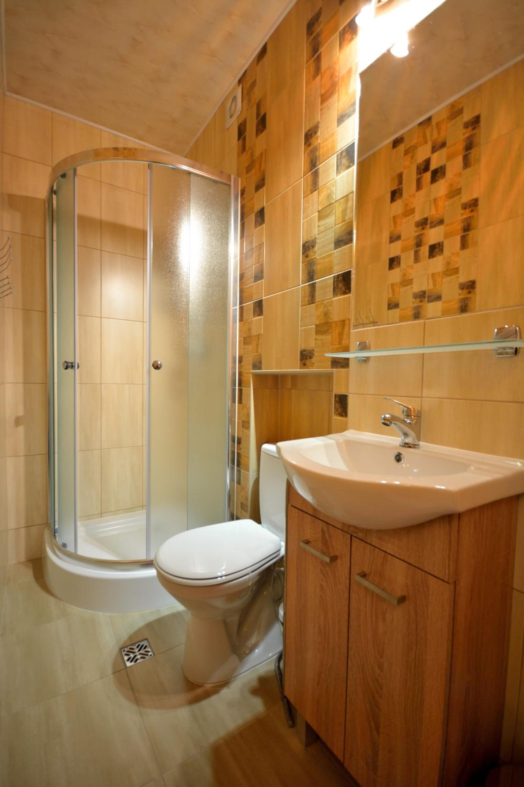 Triple Room - Photo 16