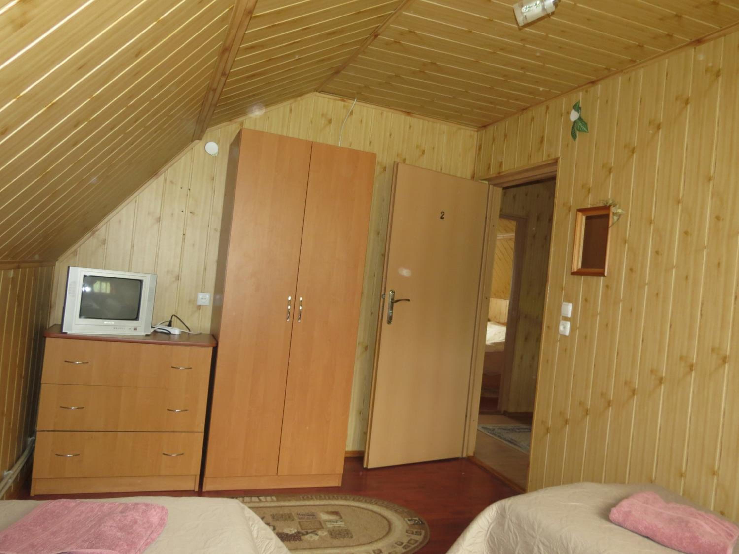 Standard Double Room with Shared Bathroom photo 3