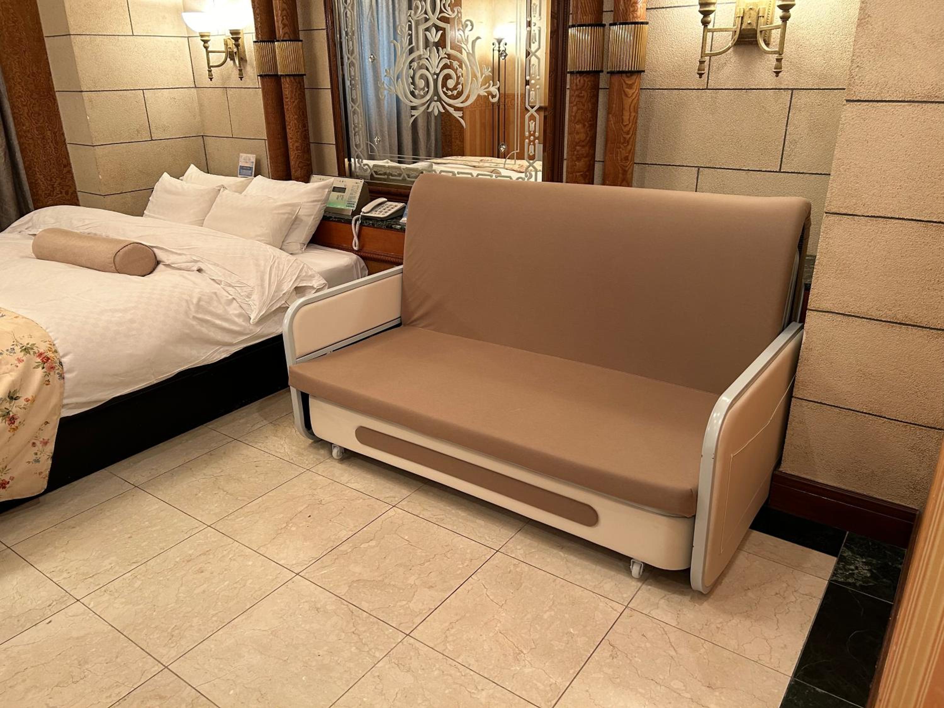 Quadruple Room with Private Bathroom