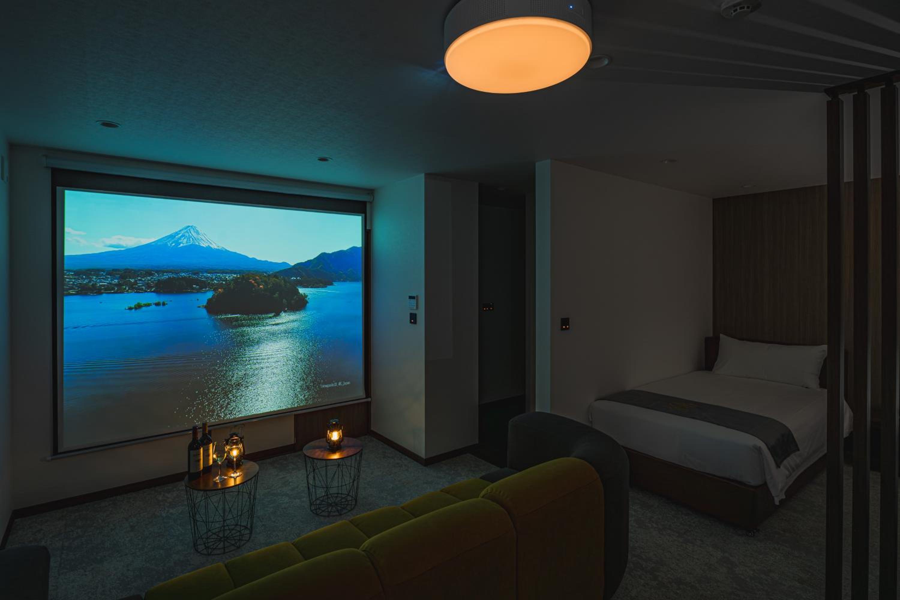Rooftop Villa with Theater Room - Type B - Photo 6