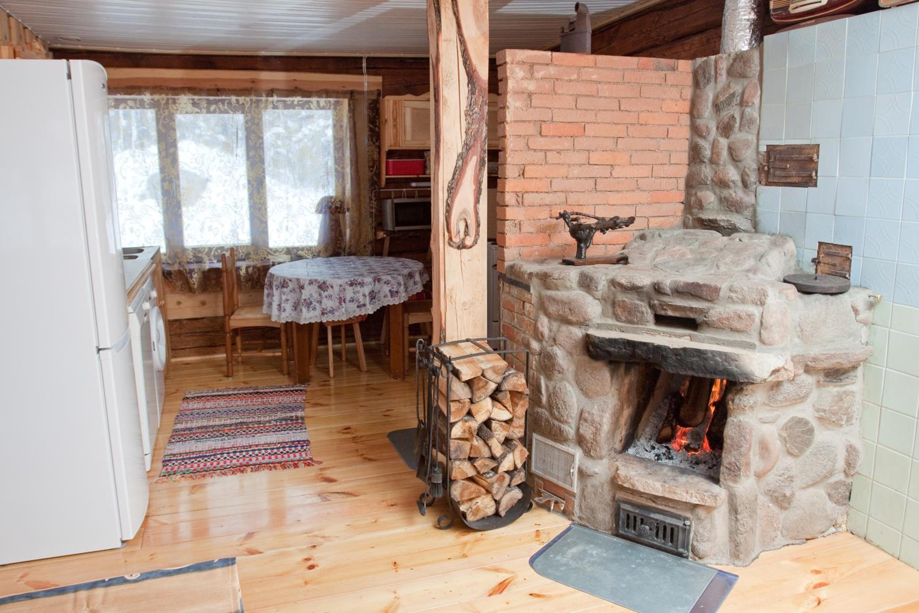 Three-Bedroom Apartment with Sauna - Photo 12