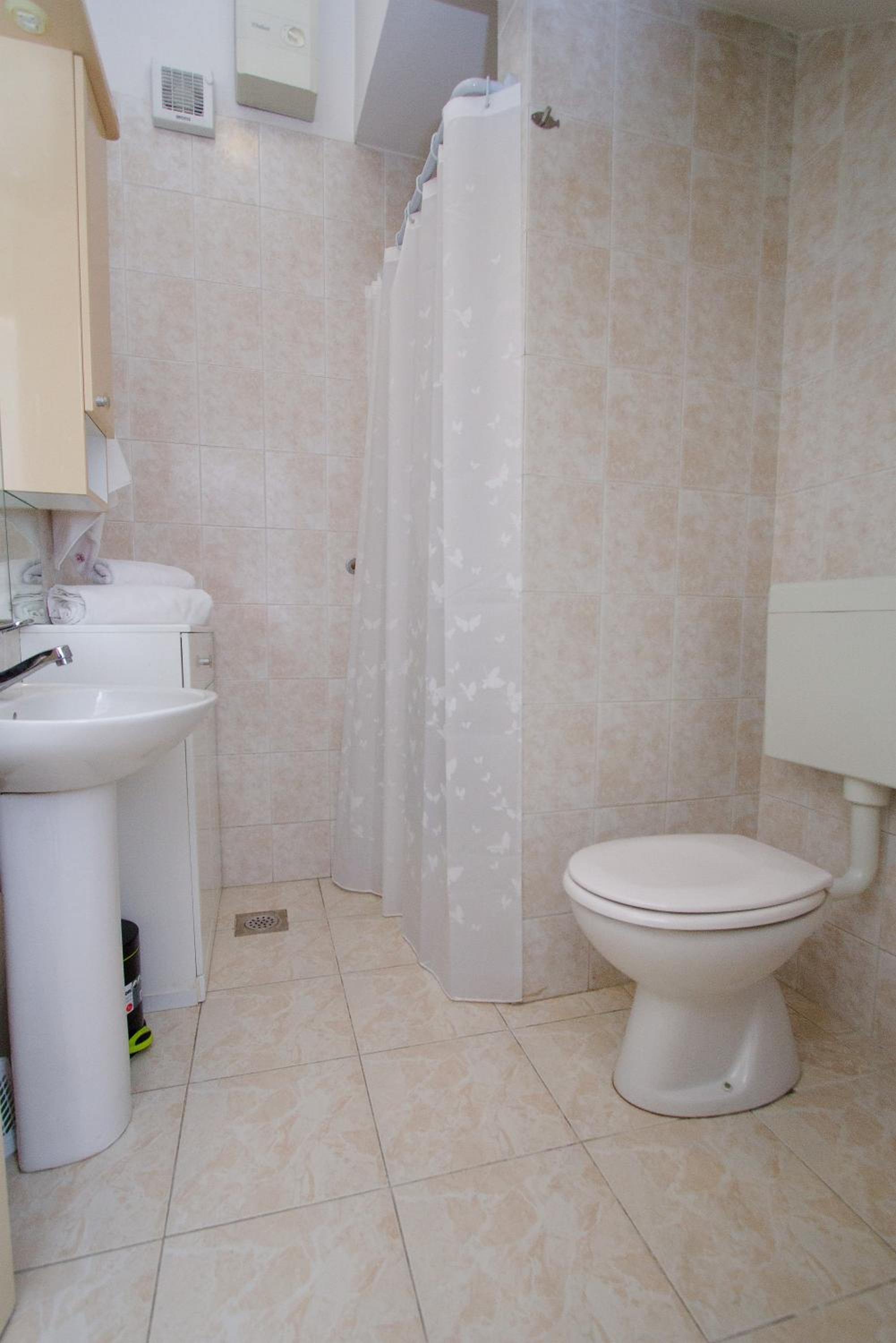 Duplex Apartment - Photo 21