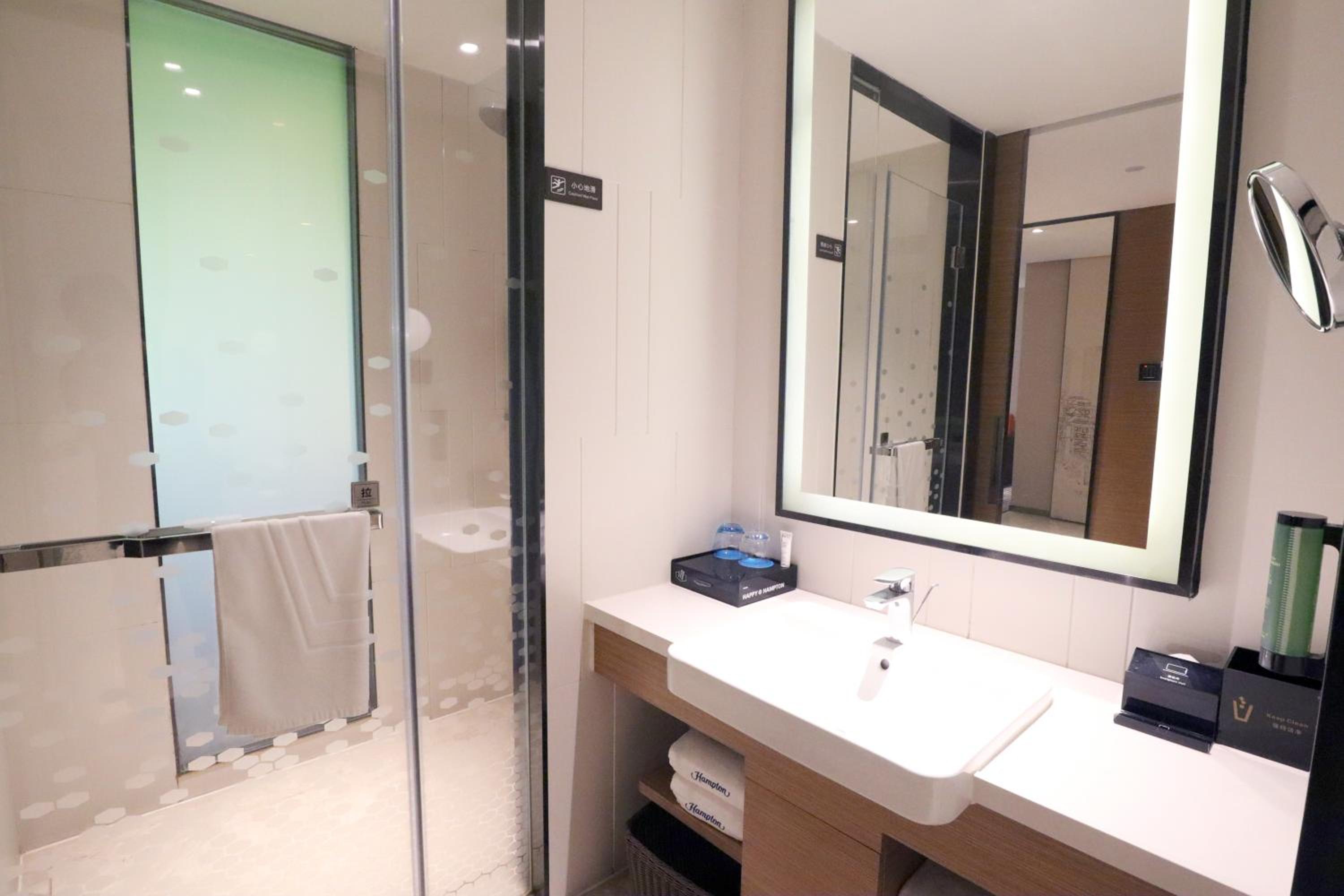 Deluxe Triple Room - Photo 3