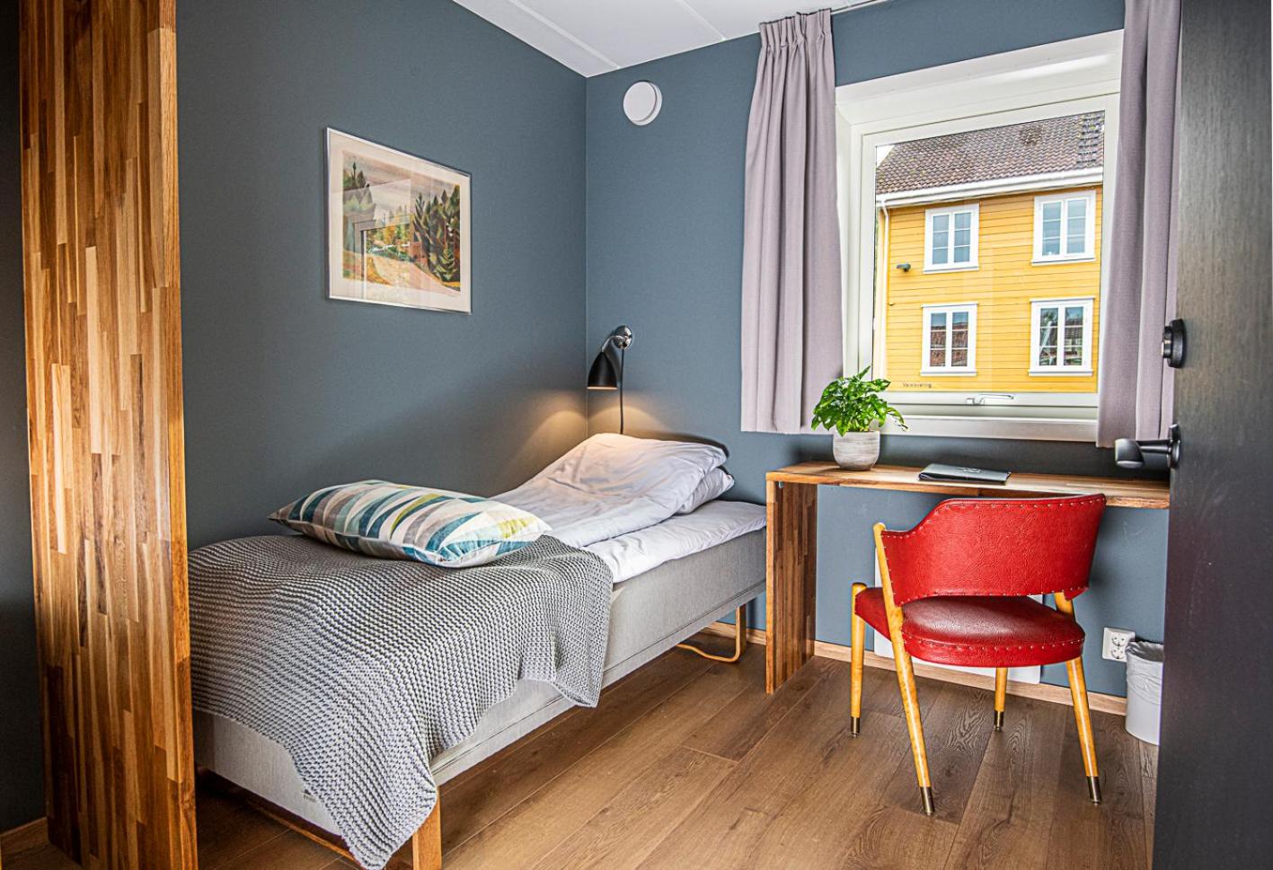 Single Room photo 3